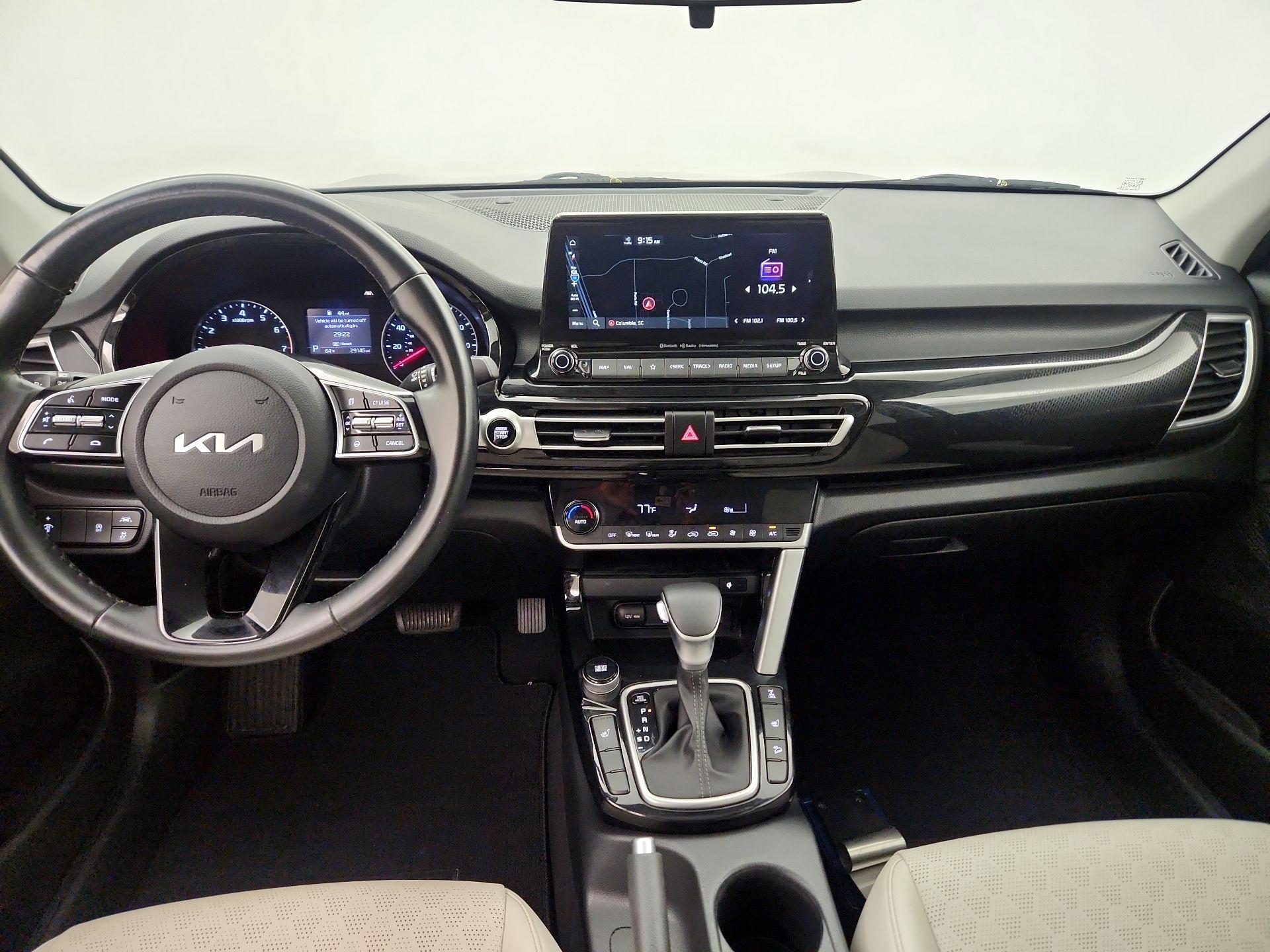 Thumbnail: 2023 Kia Seltos - 9