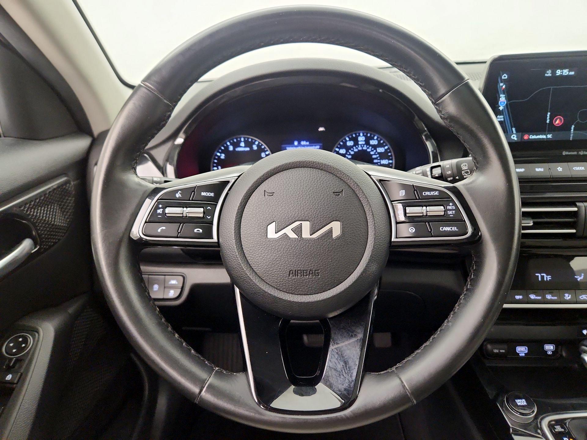 Thumbnail: 2023 Kia Seltos - 10