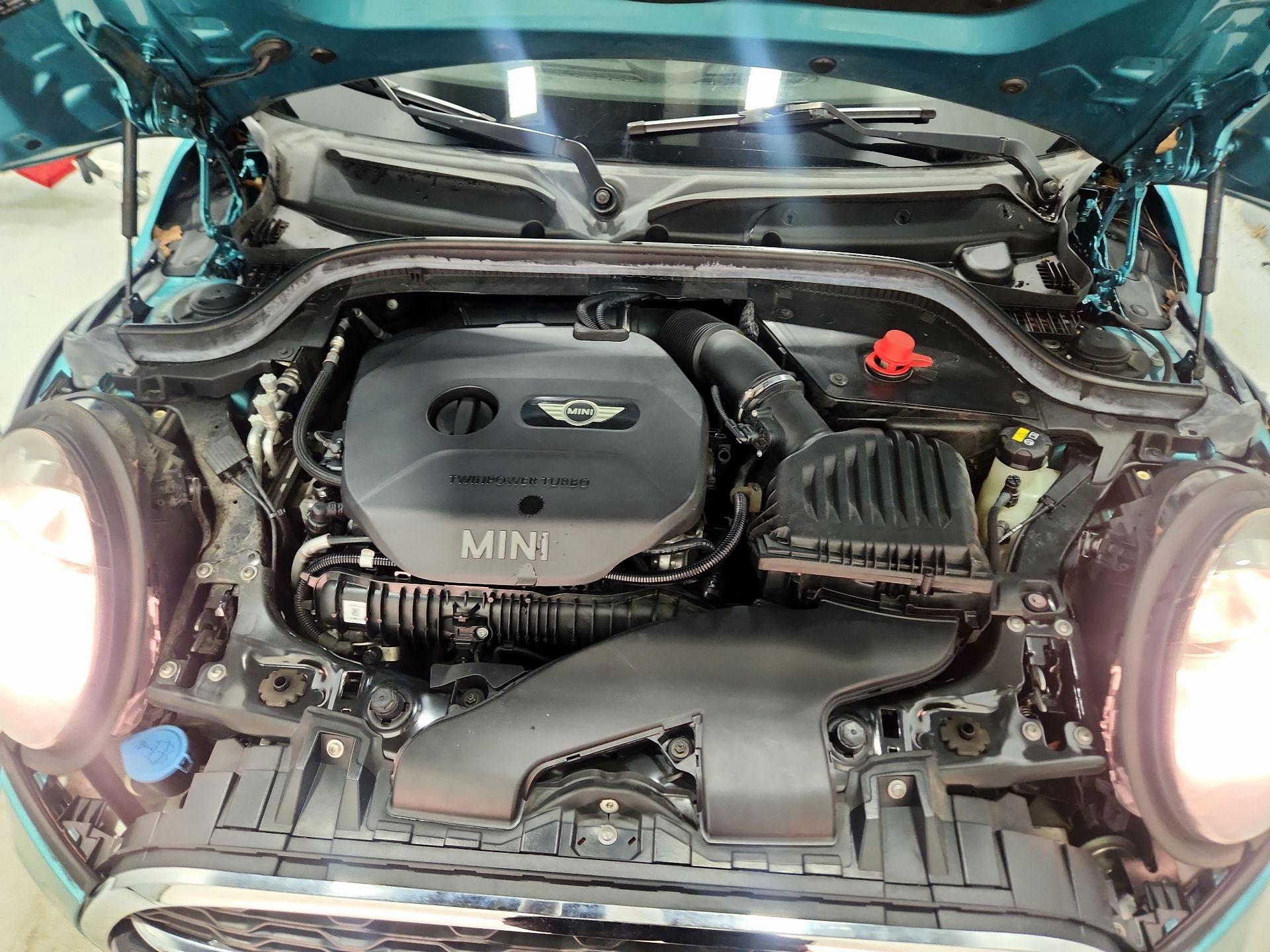 Thumbnail: 2017 MINI Cooper - 19