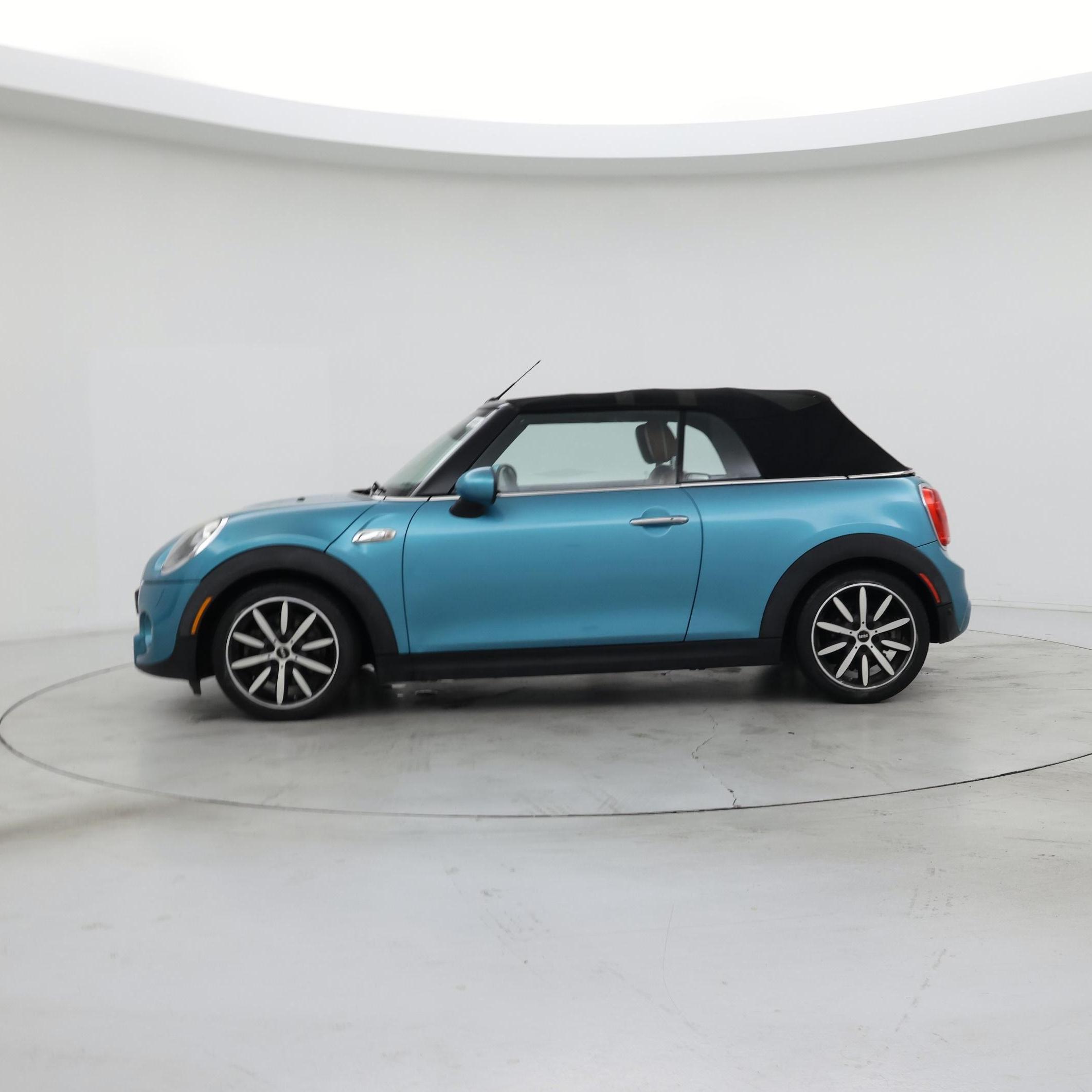 Thumbnail: 2017 MINI Cooper - 3