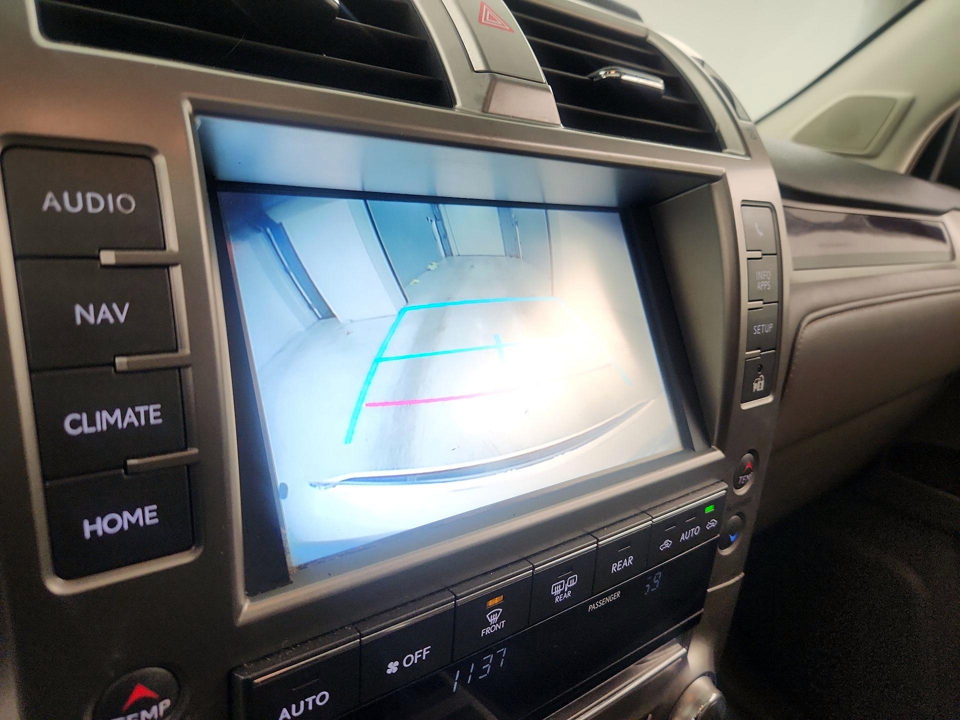 Thumbnail: 2017 Lexus GX - 13