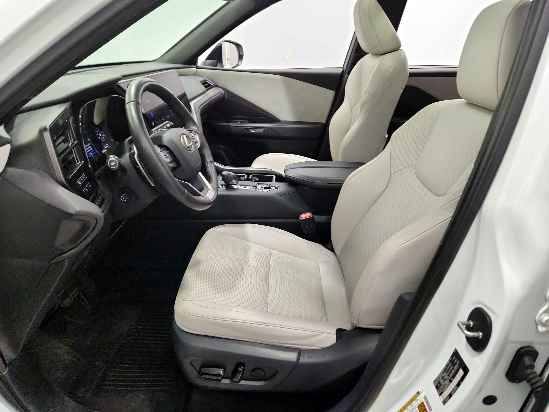 Thumbnail: 2024 Lexus TX - 11