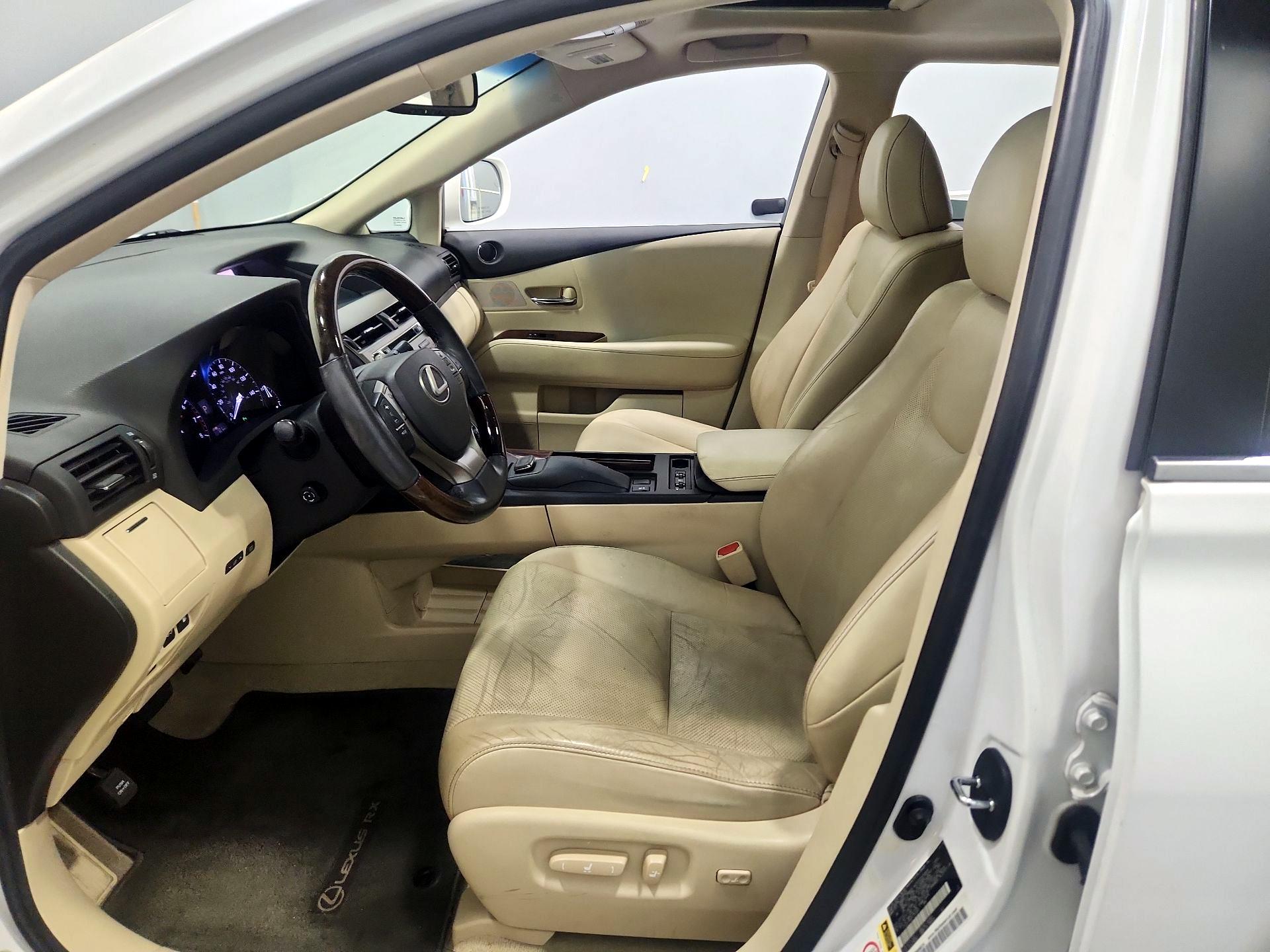 Thumbnail: 2015 Lexus RX - 11