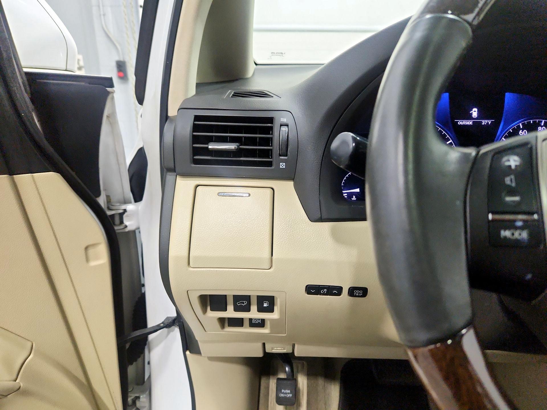 Thumbnail: 2015 Lexus RX - 13