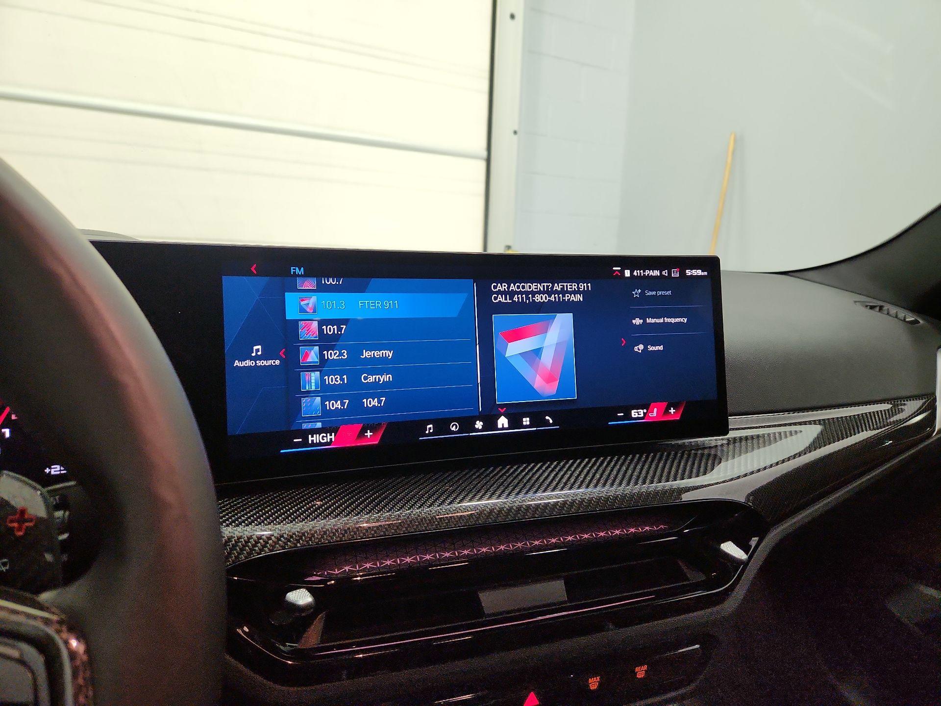 Thumbnail: 2025 BMW M4 - 16