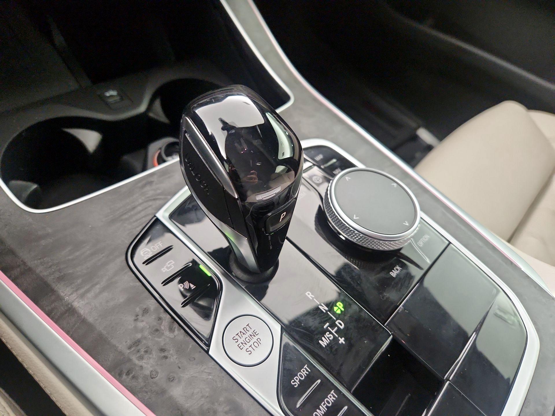 Thumbnail: 2021 BMW X5 - 15