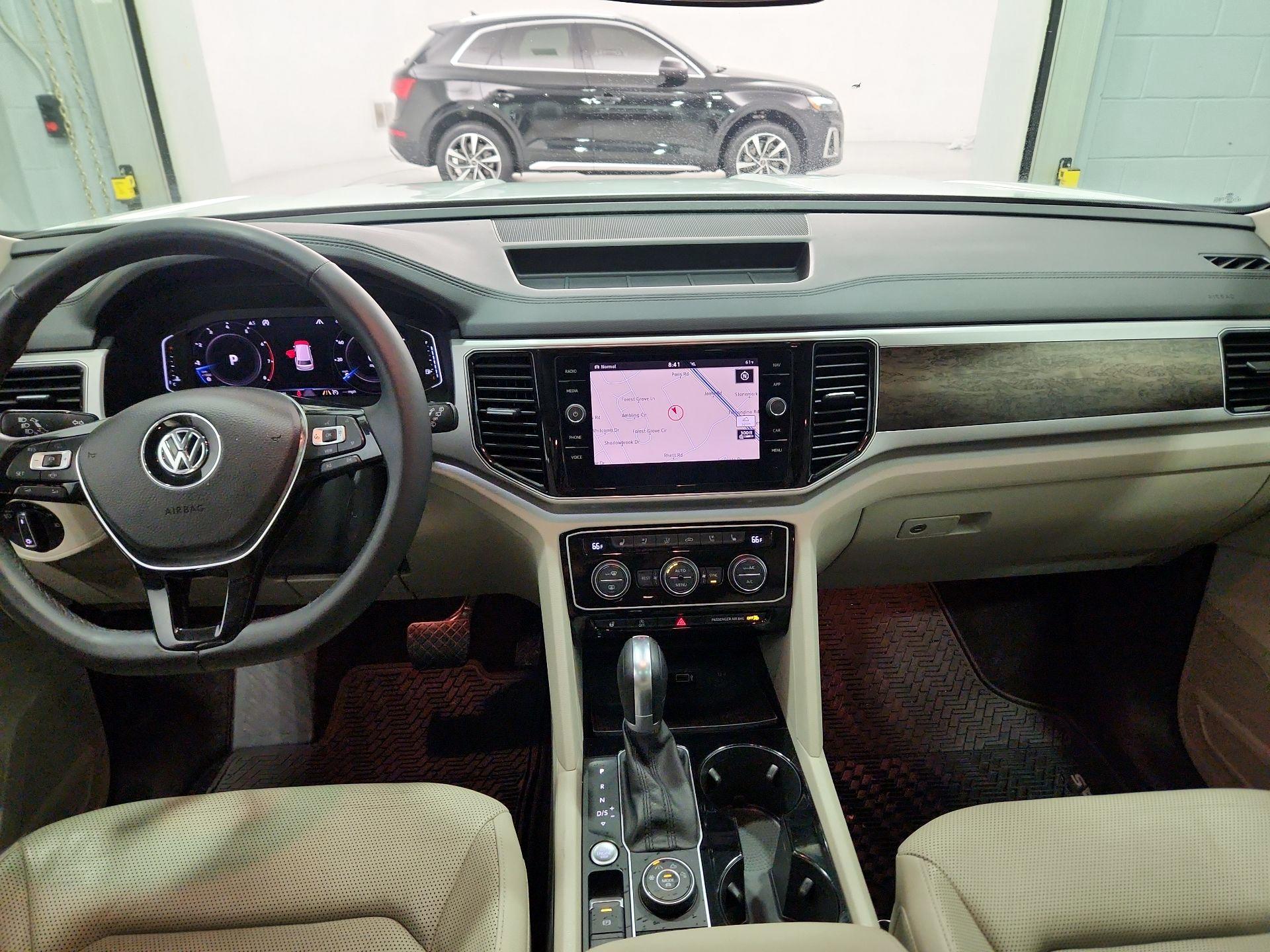 Thumbnail: 2019 Volkswagen Atlas - 9