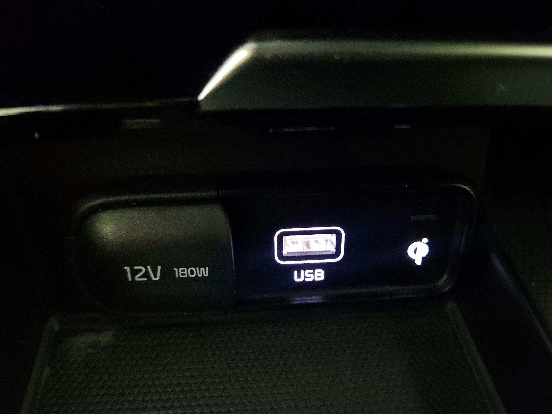 Thumbnail: 2022 Kia Stinger - 19