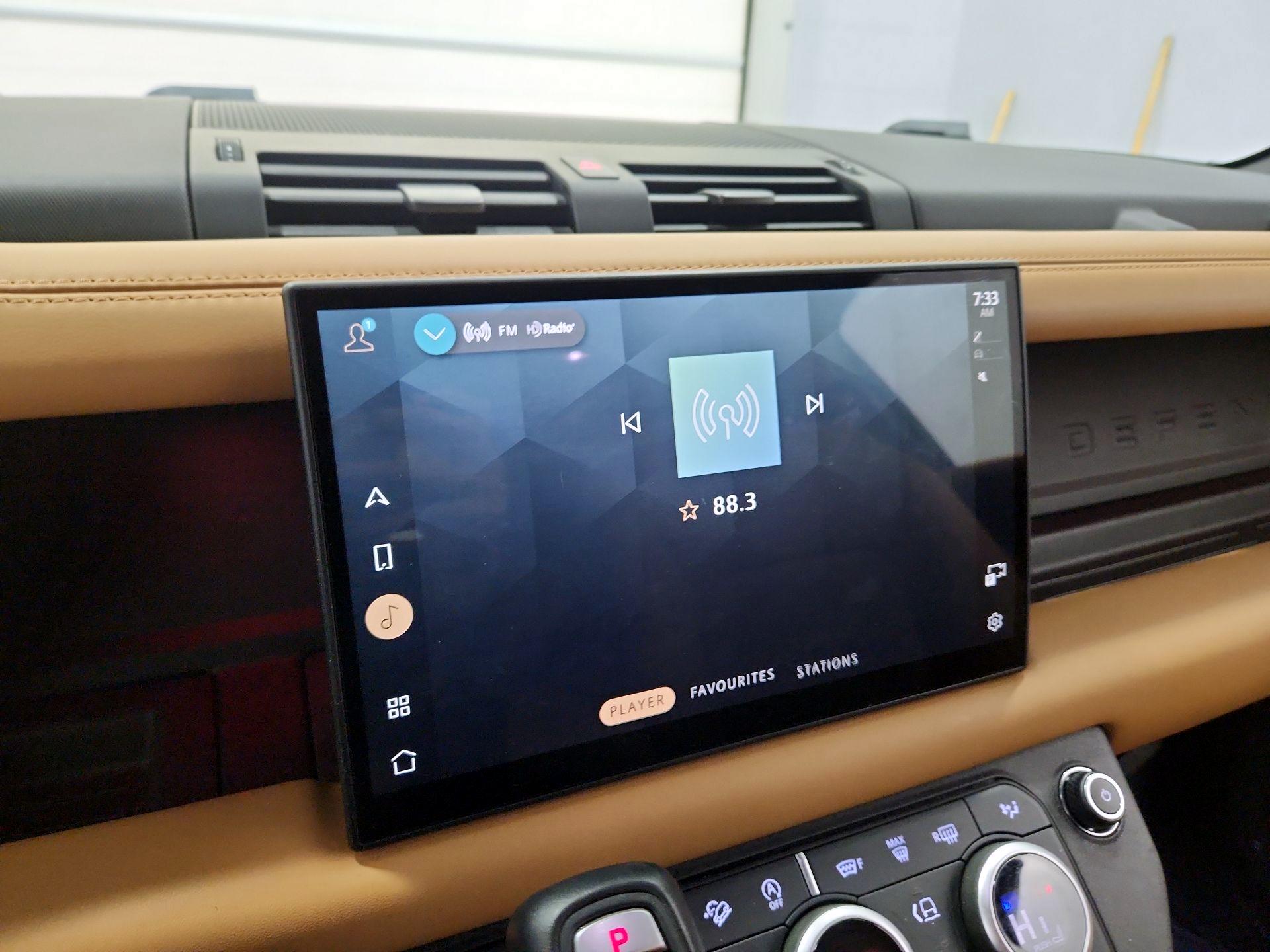 Thumbnail: 2024 Land Rover Defender - 16