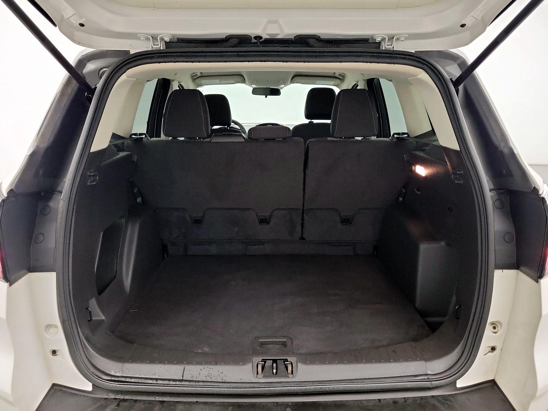 Thumbnail: 2017 Ford Escape - 18