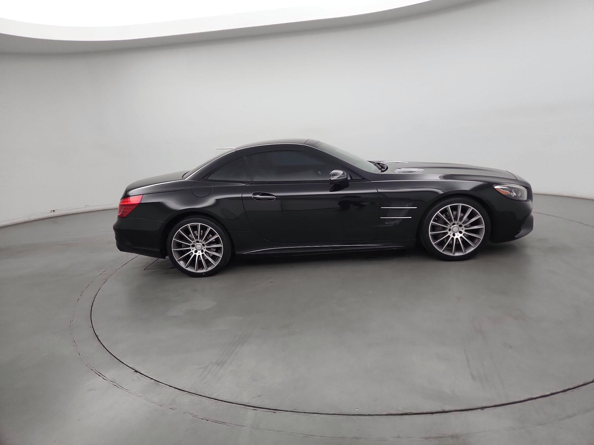 Thumbnail: 2017 Mercedes-Benz SL-Class - 4