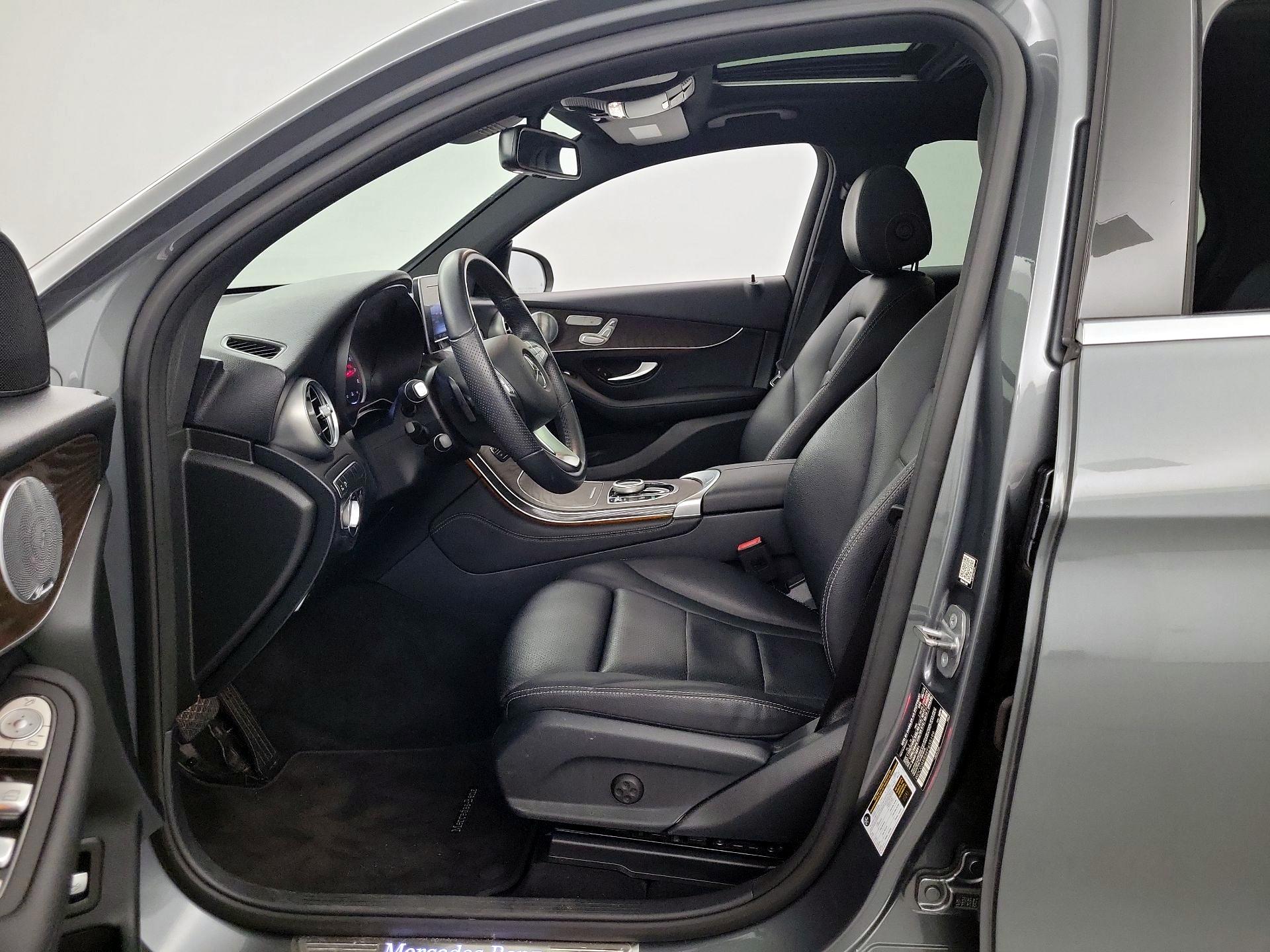 Thumbnail: 2019 Mercedes-Benz GLC - 11