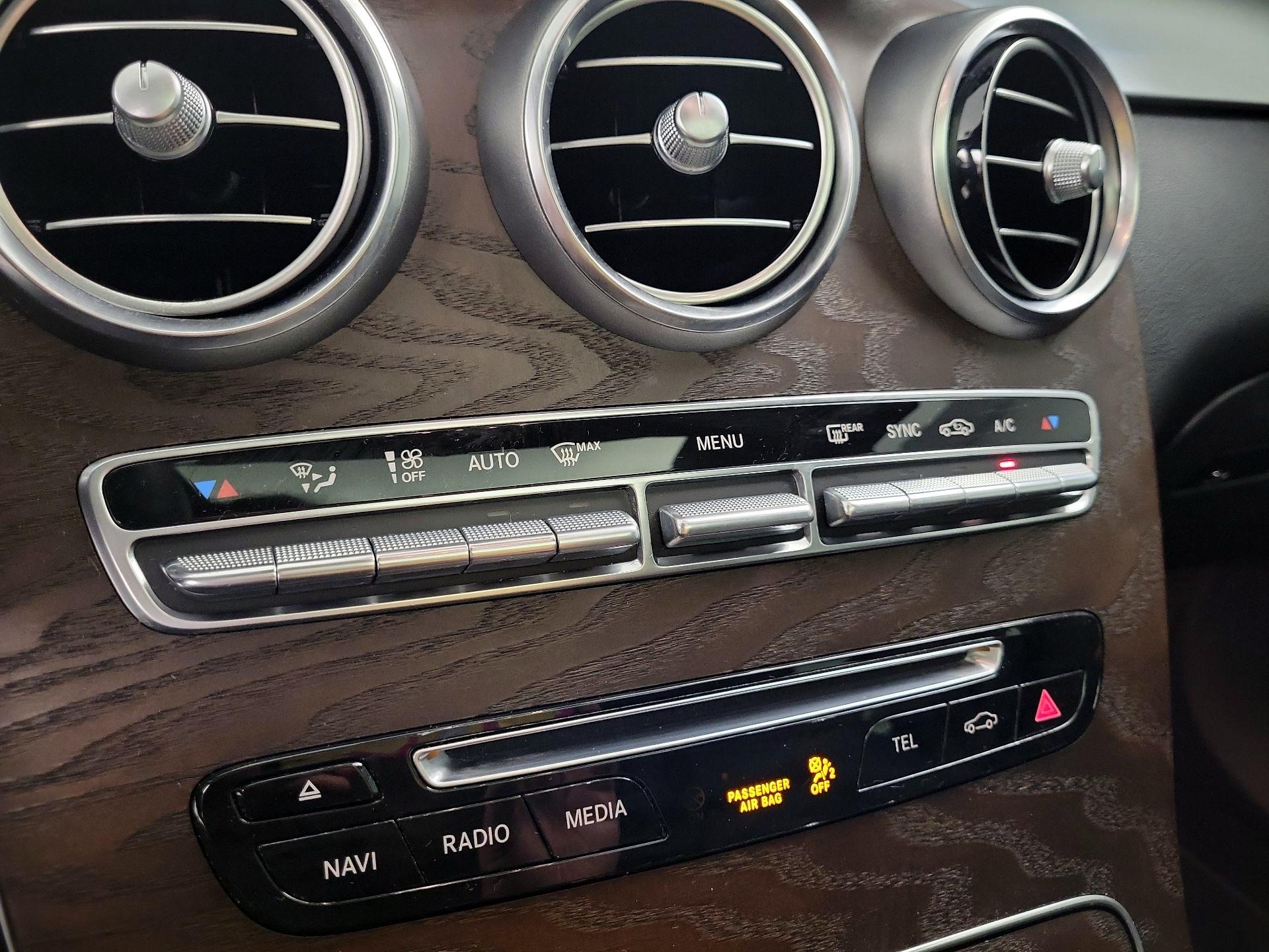 Thumbnail: 2019 Mercedes-Benz GLC - 16