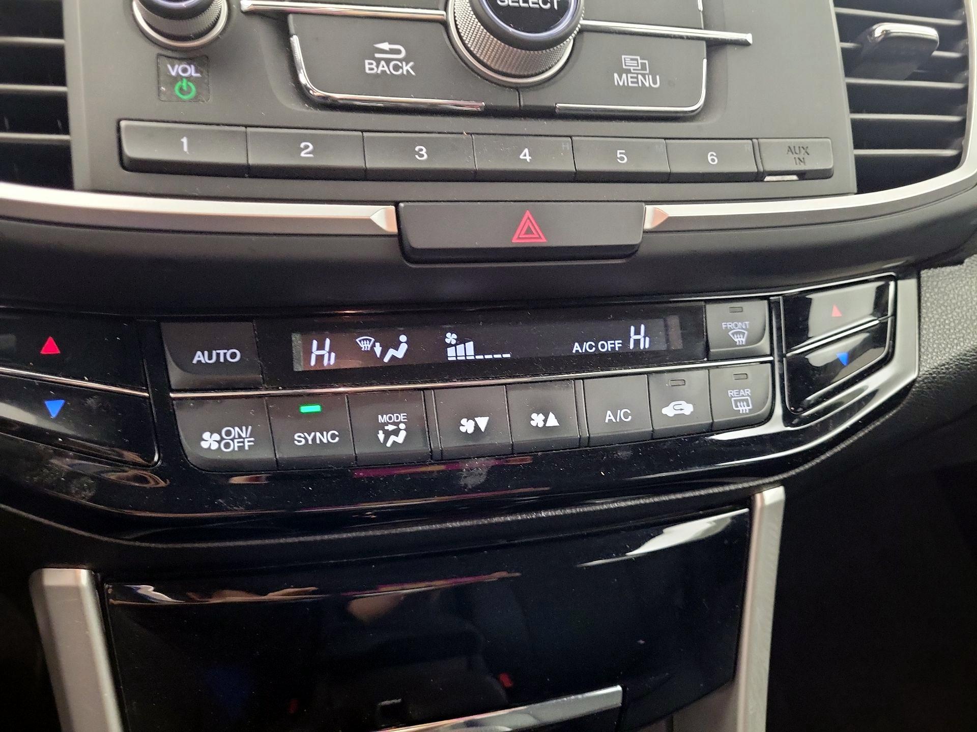 Thumbnail: 2017 Honda Accord - 14