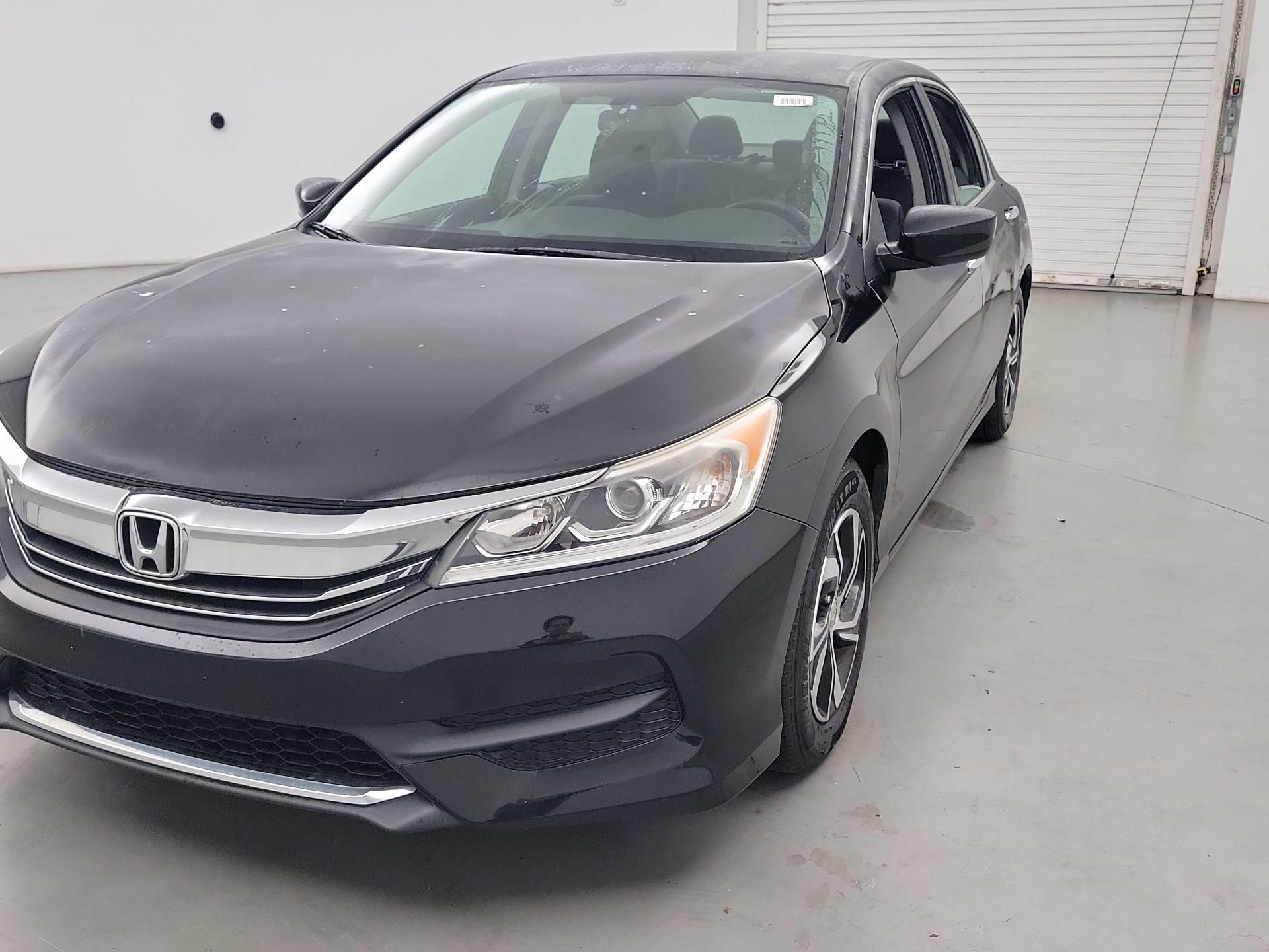 Thumbnail: 2017 Honda Accord - 3