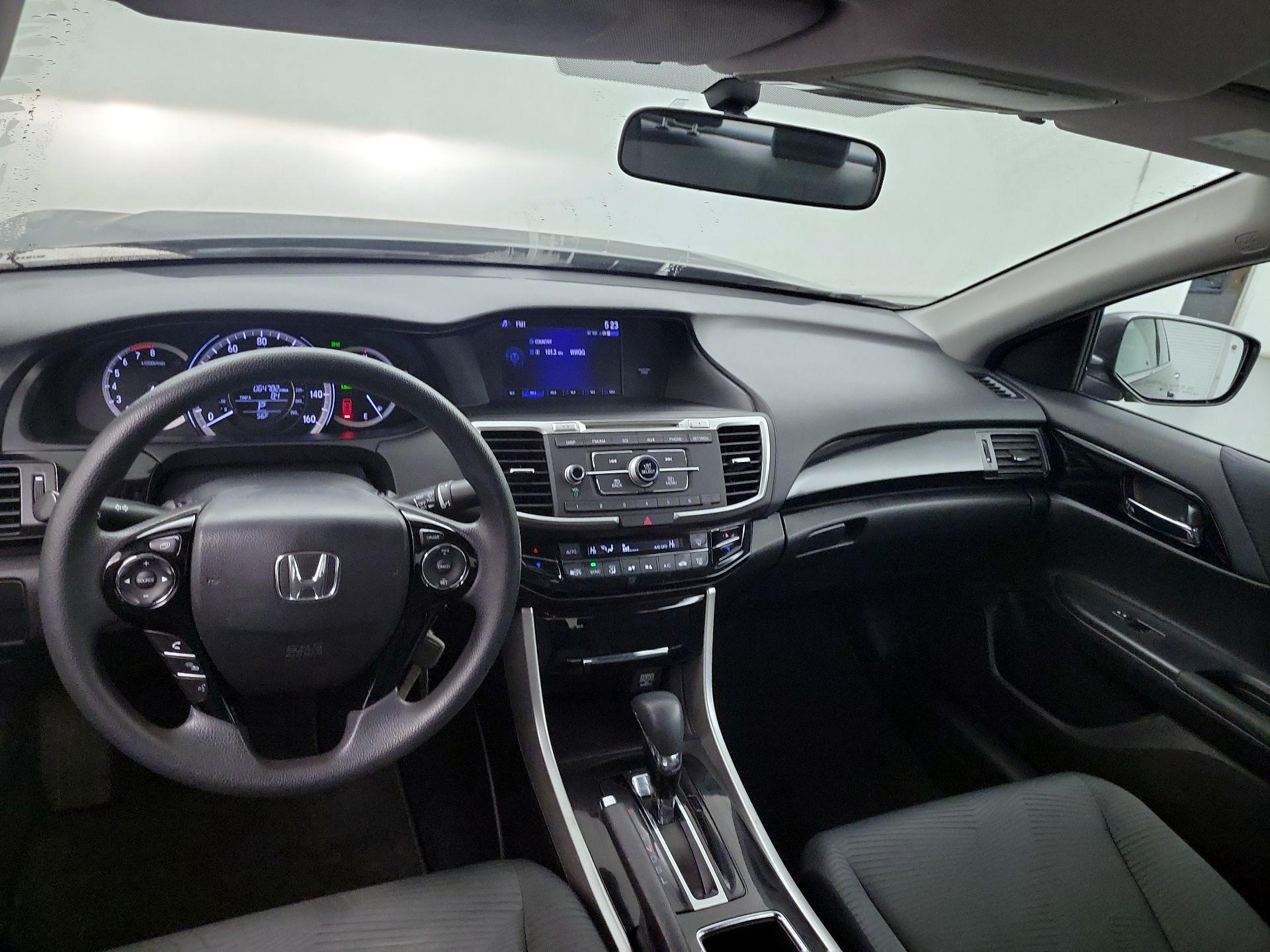 Thumbnail: 2017 Honda Accord - 8