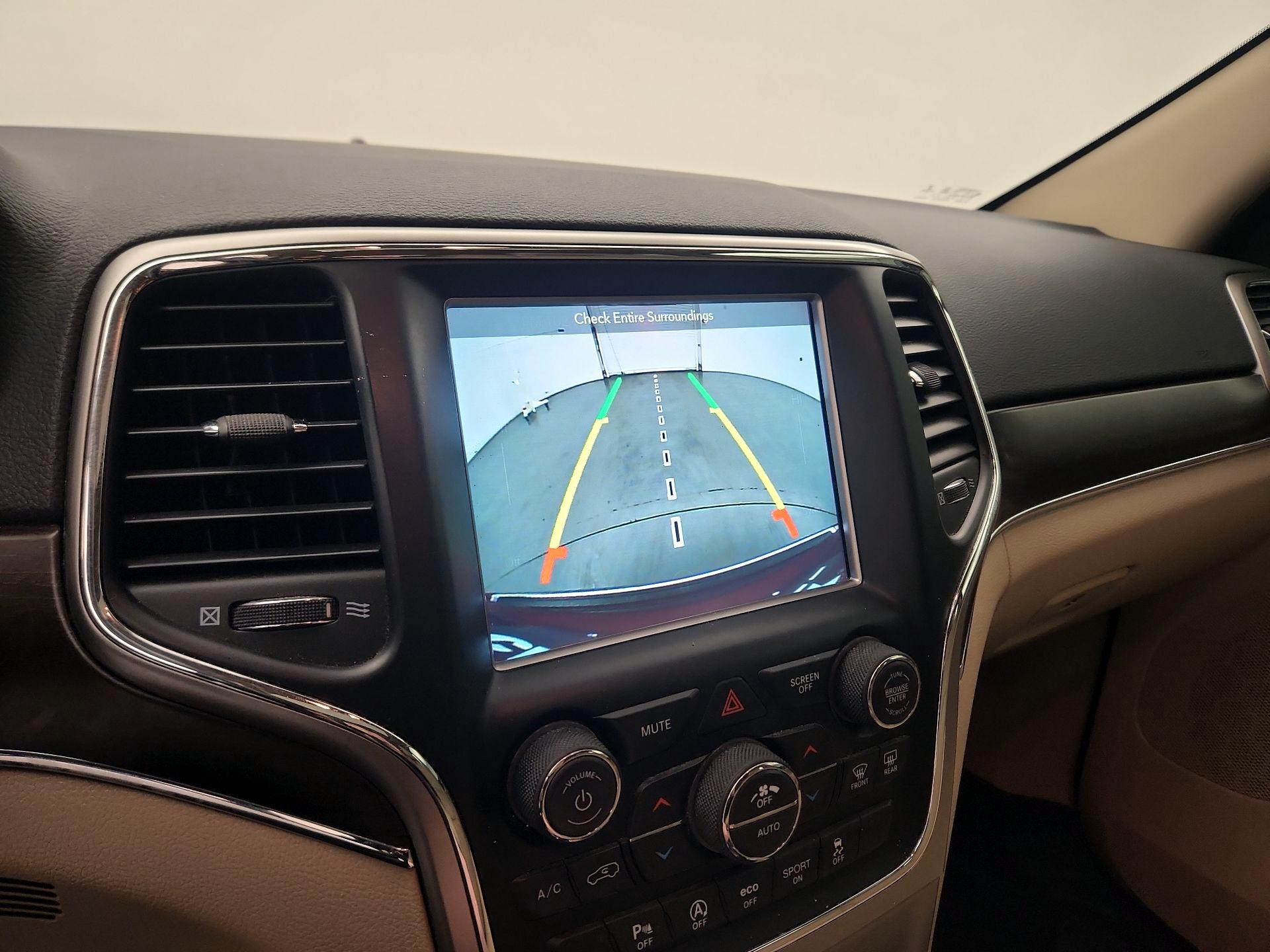 Thumbnail: 2018 Jeep Grand Cherokee - 14