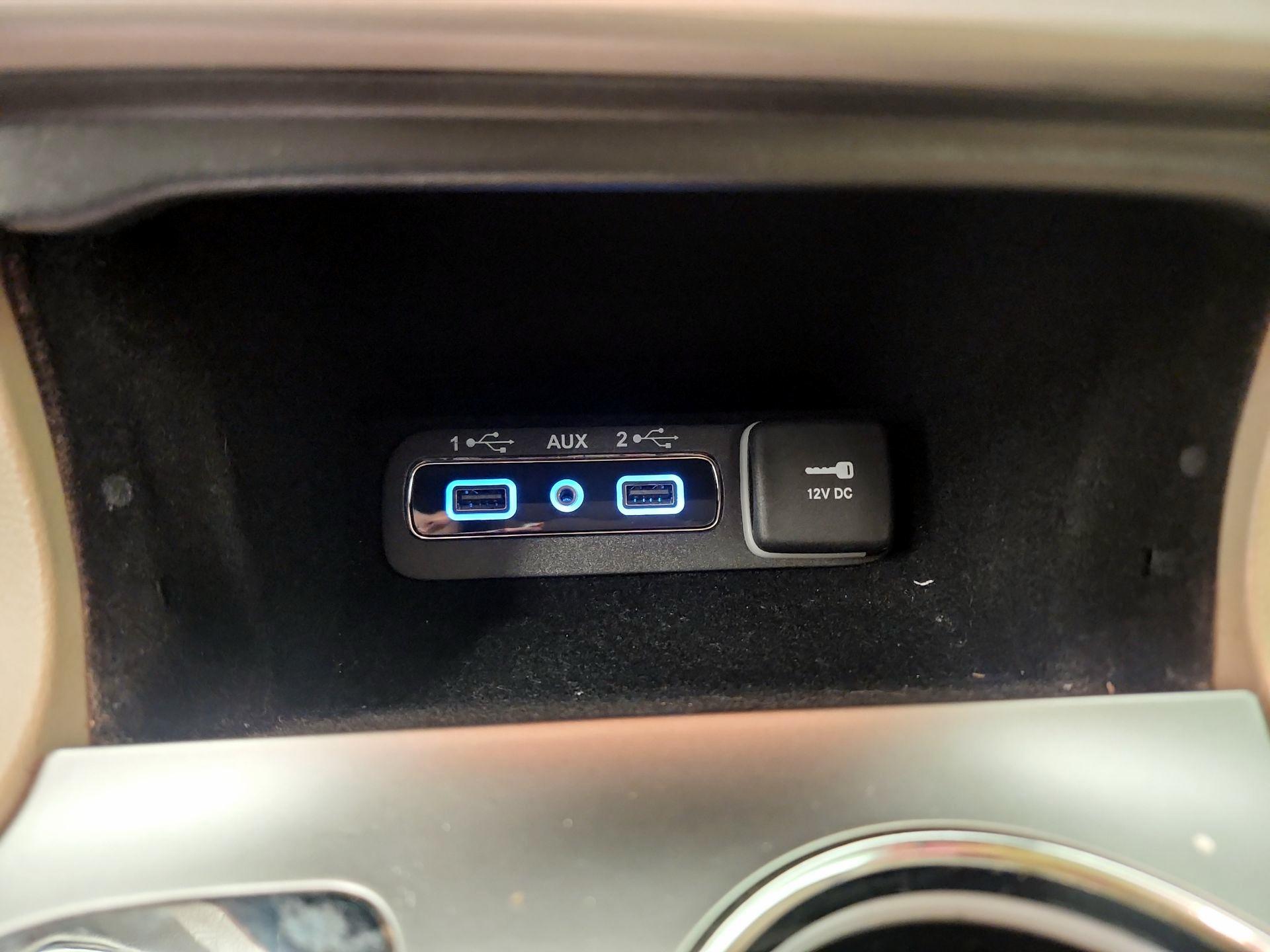 Thumbnail: 2018 Jeep Grand Cherokee - 18