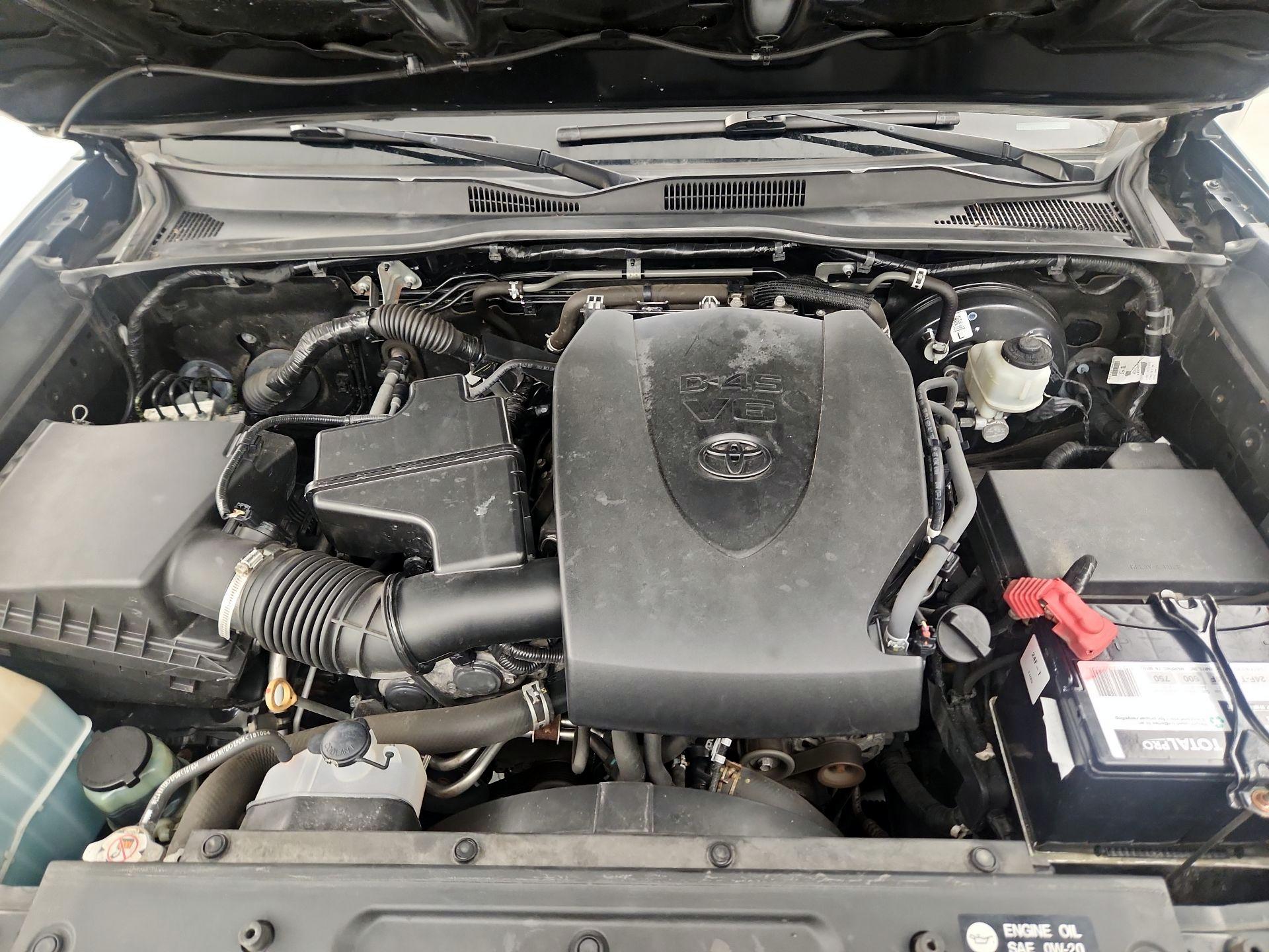 Thumbnail: 2019 Toyota Tacoma - 19