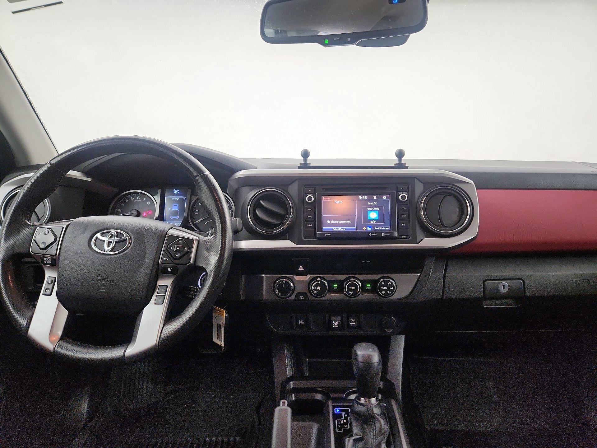 Thumbnail: 2019 Toyota Tacoma - 8