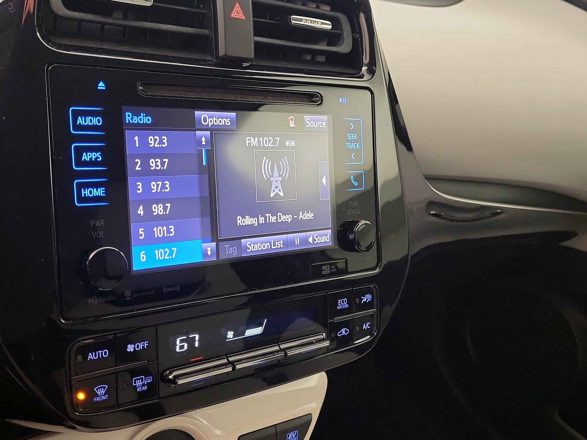 Thumbnail: 2016 Toyota Prius - 14