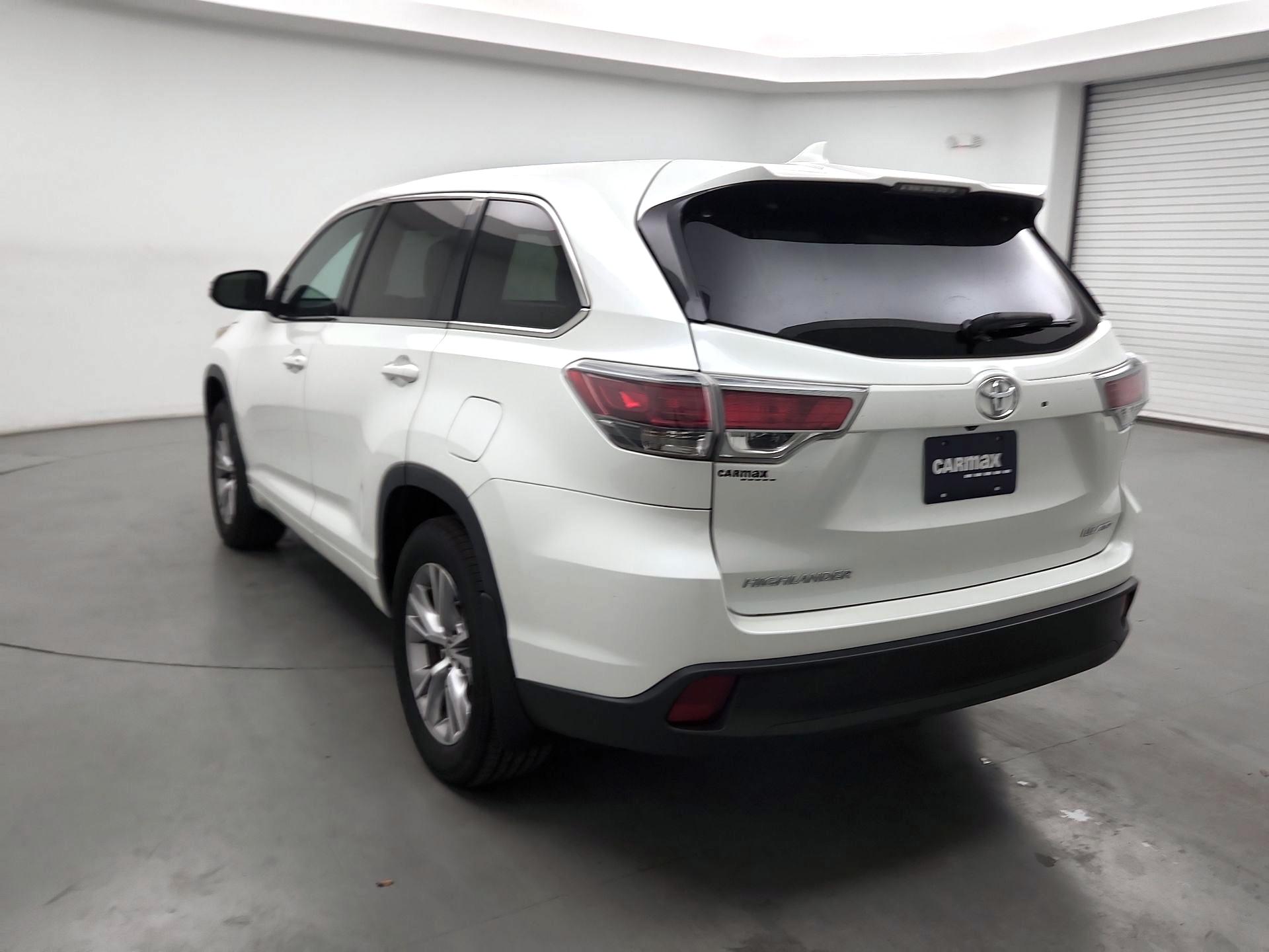 Thumbnail: 2016 Toyota Highlander - 7