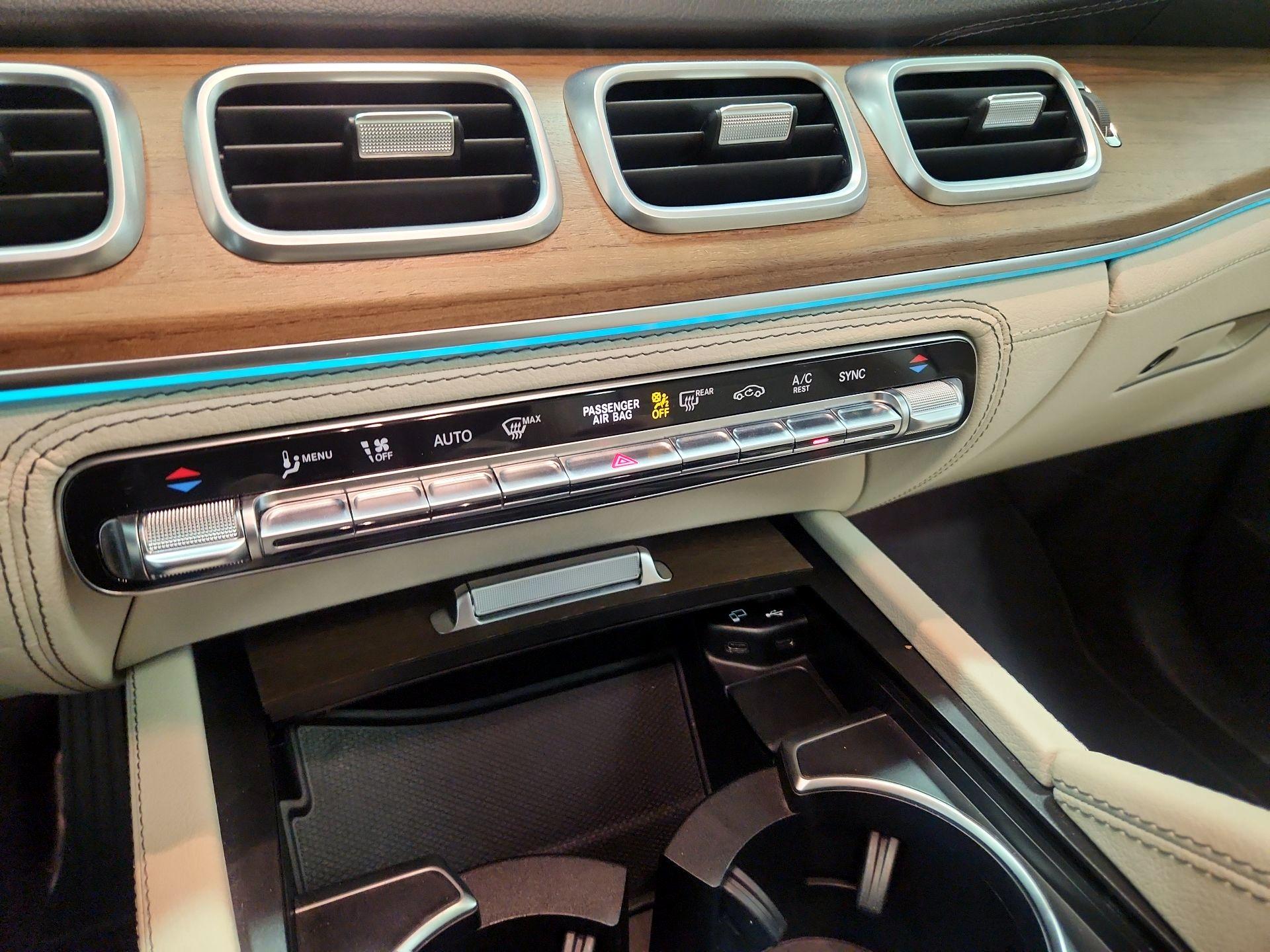 Thumbnail: 2022 Mercedes-Benz GLE - 17