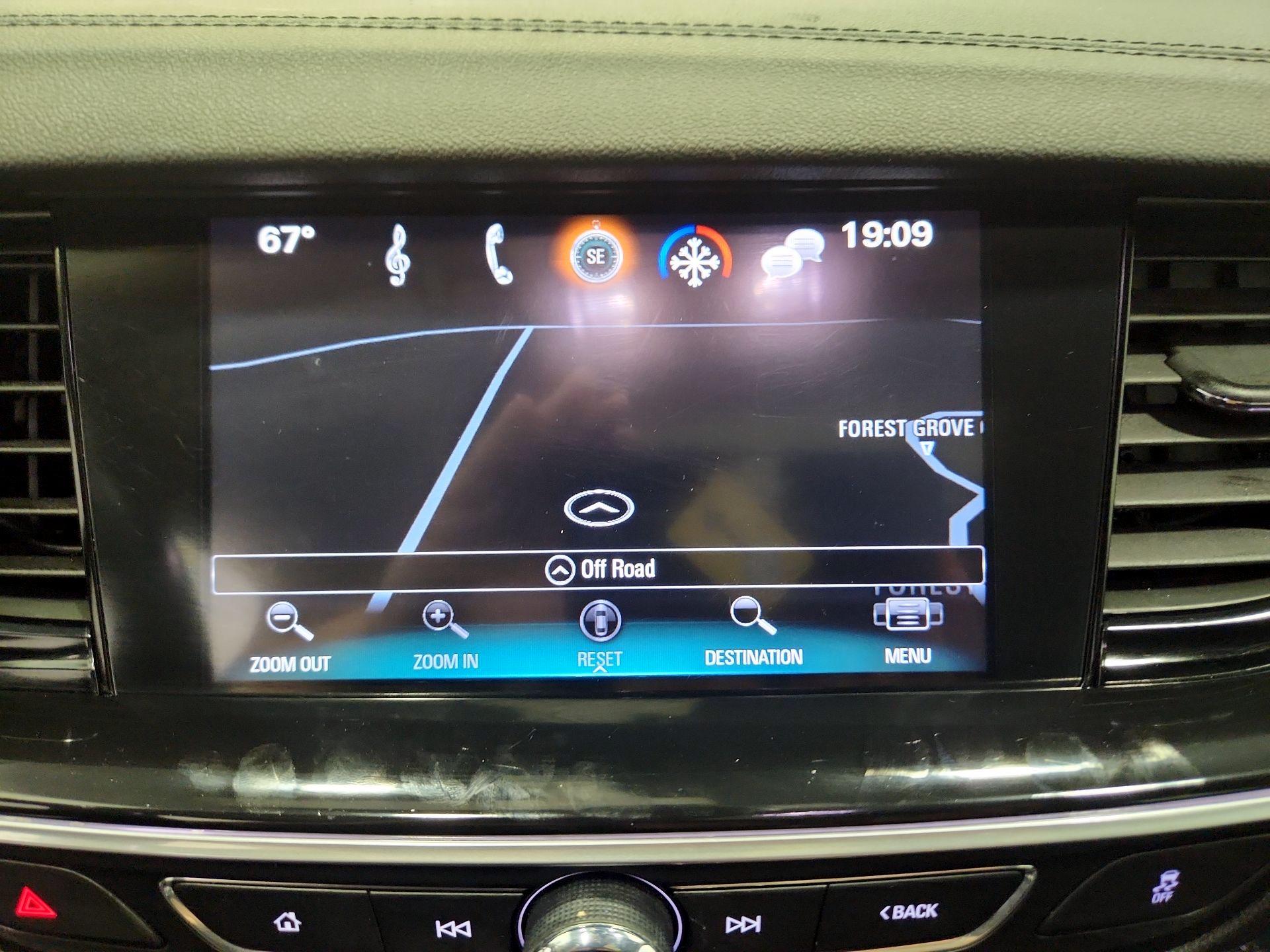 Thumbnail: 2018 Buick Regal - 14