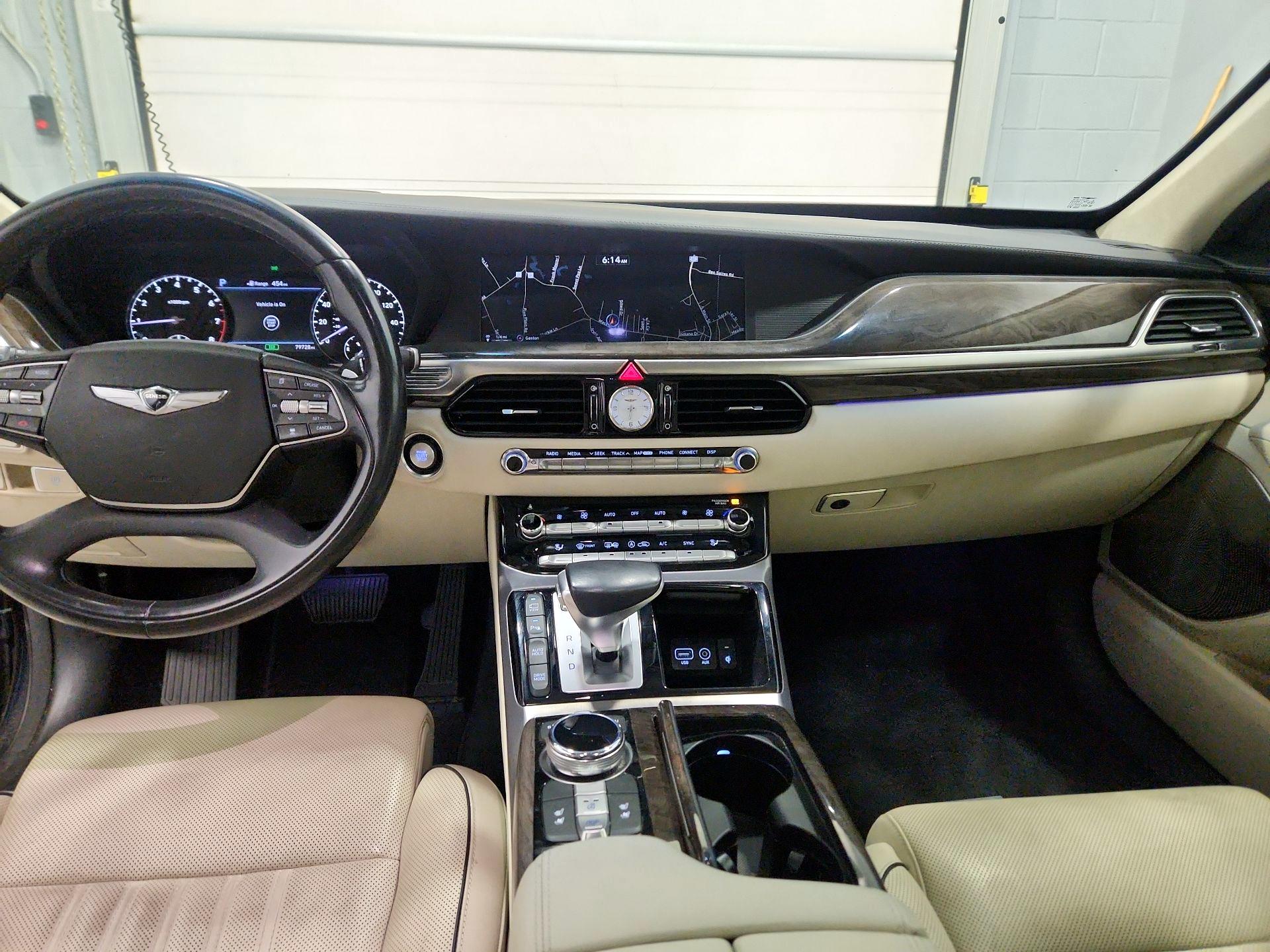 Thumbnail: 2019 Genesis G90 - 9