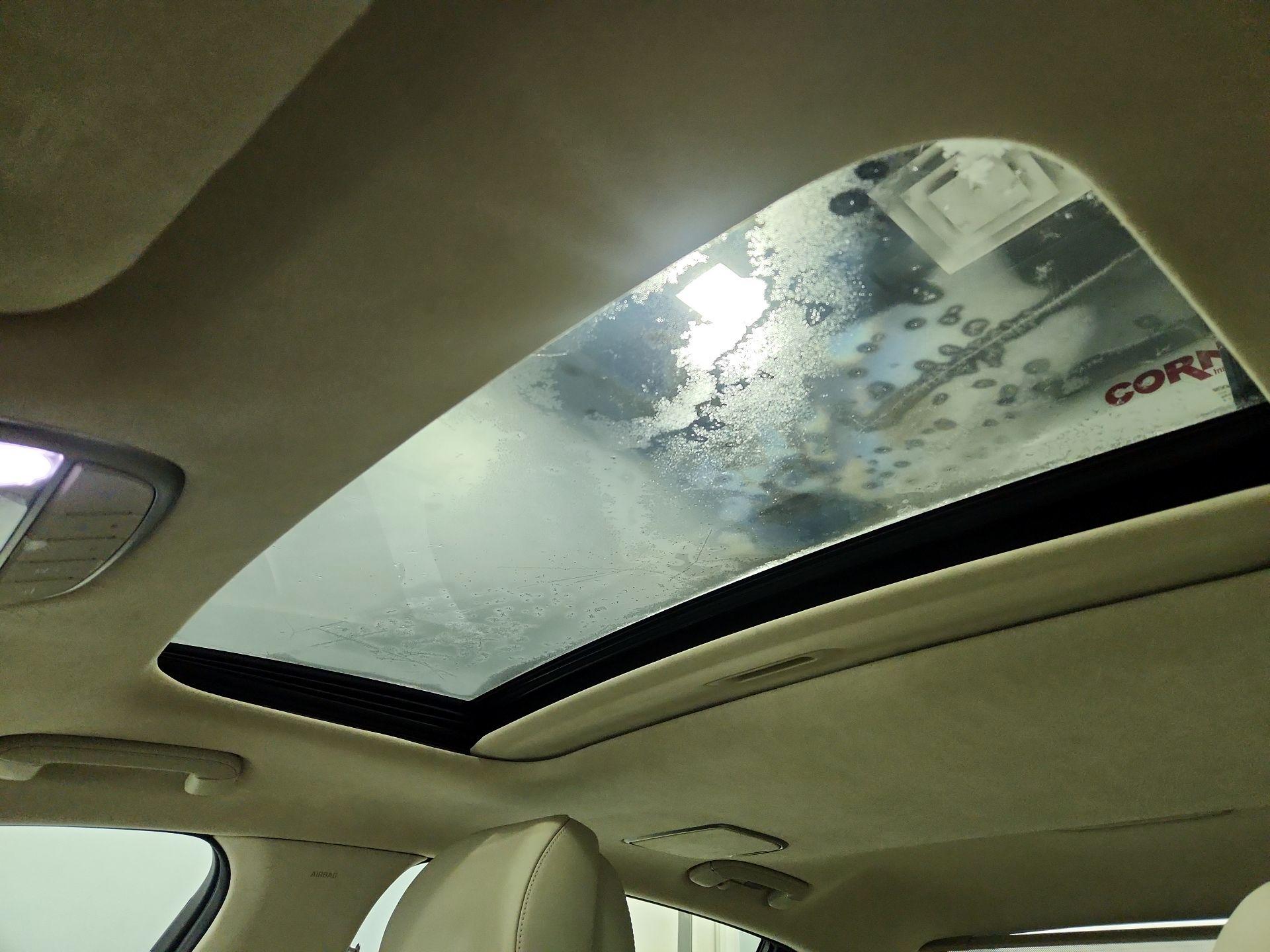 Thumbnail: 2019 Genesis G90 - 20