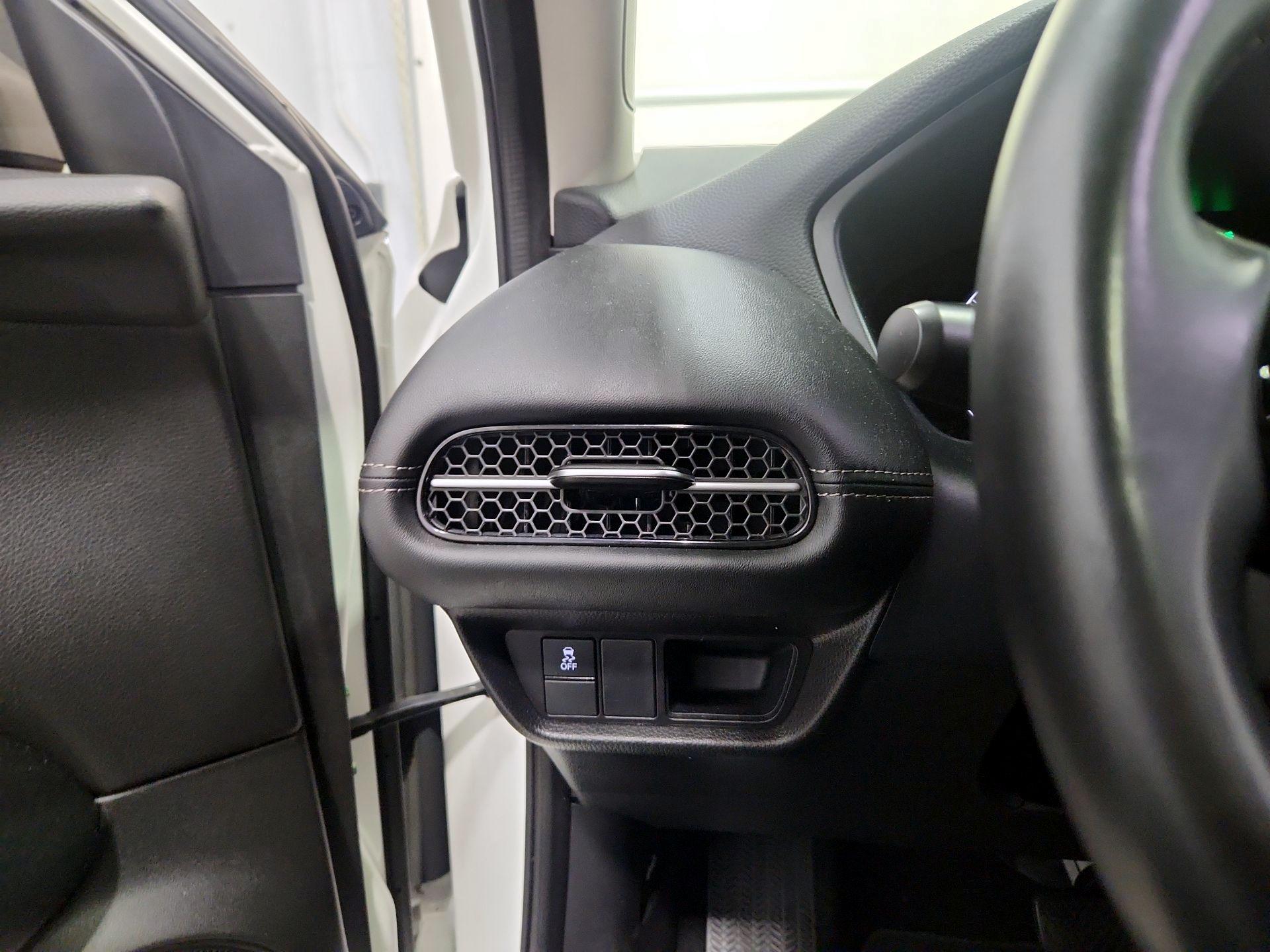 Thumbnail: 2025 Honda HR-V - 13