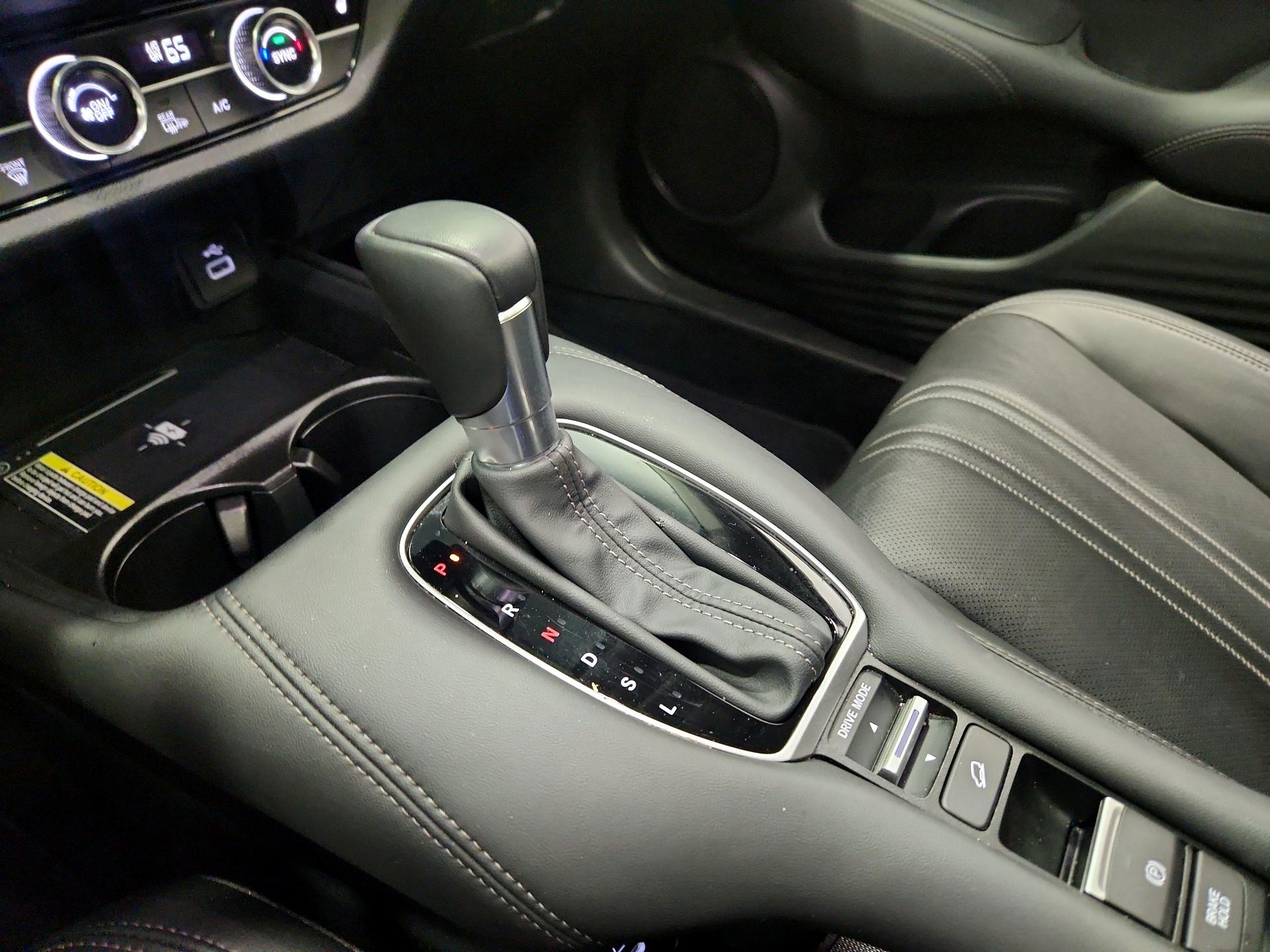 Thumbnail: 2025 Honda HR-V - 17