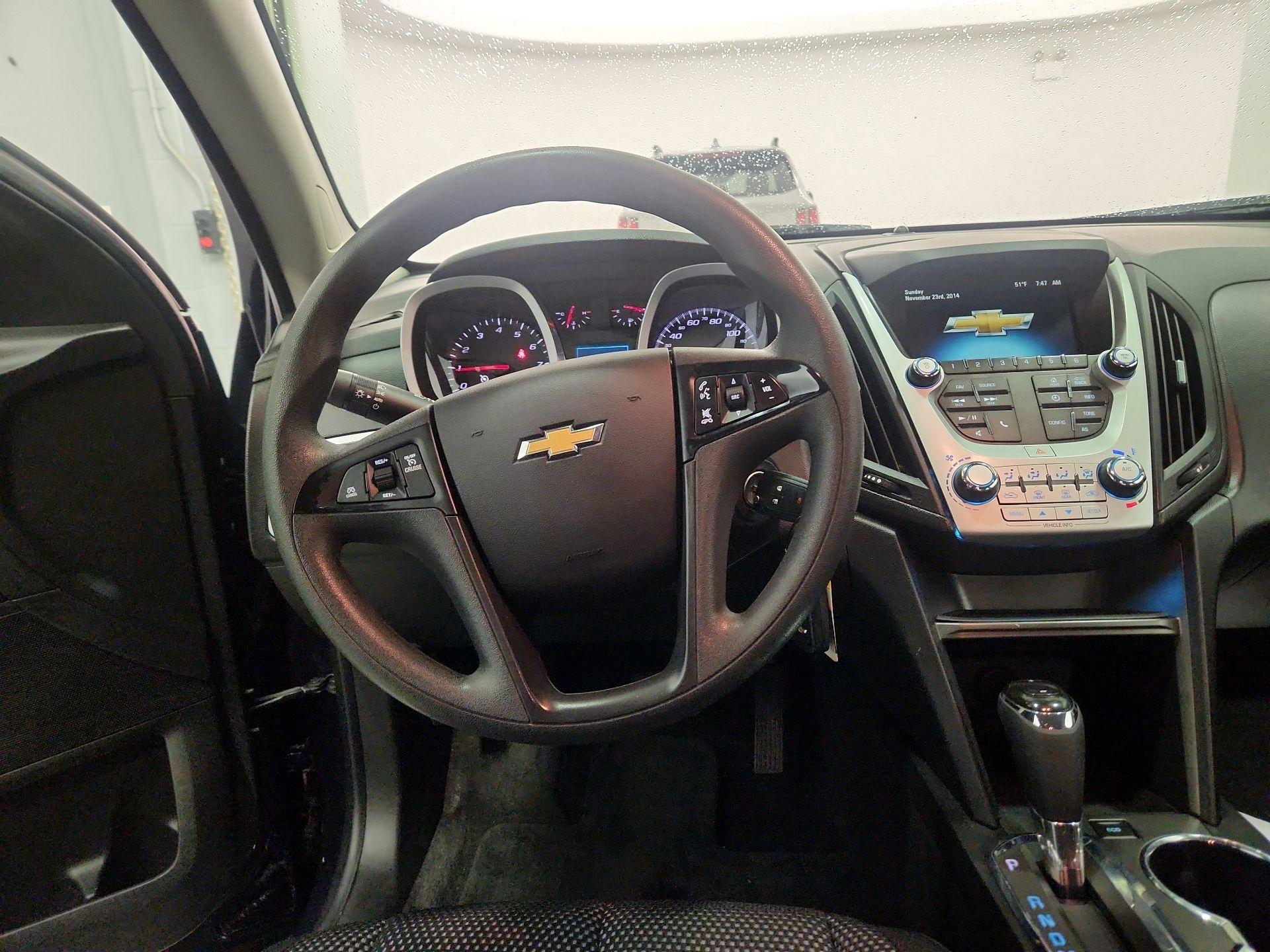 Thumbnail: 2017 Chevrolet Equinox - 10