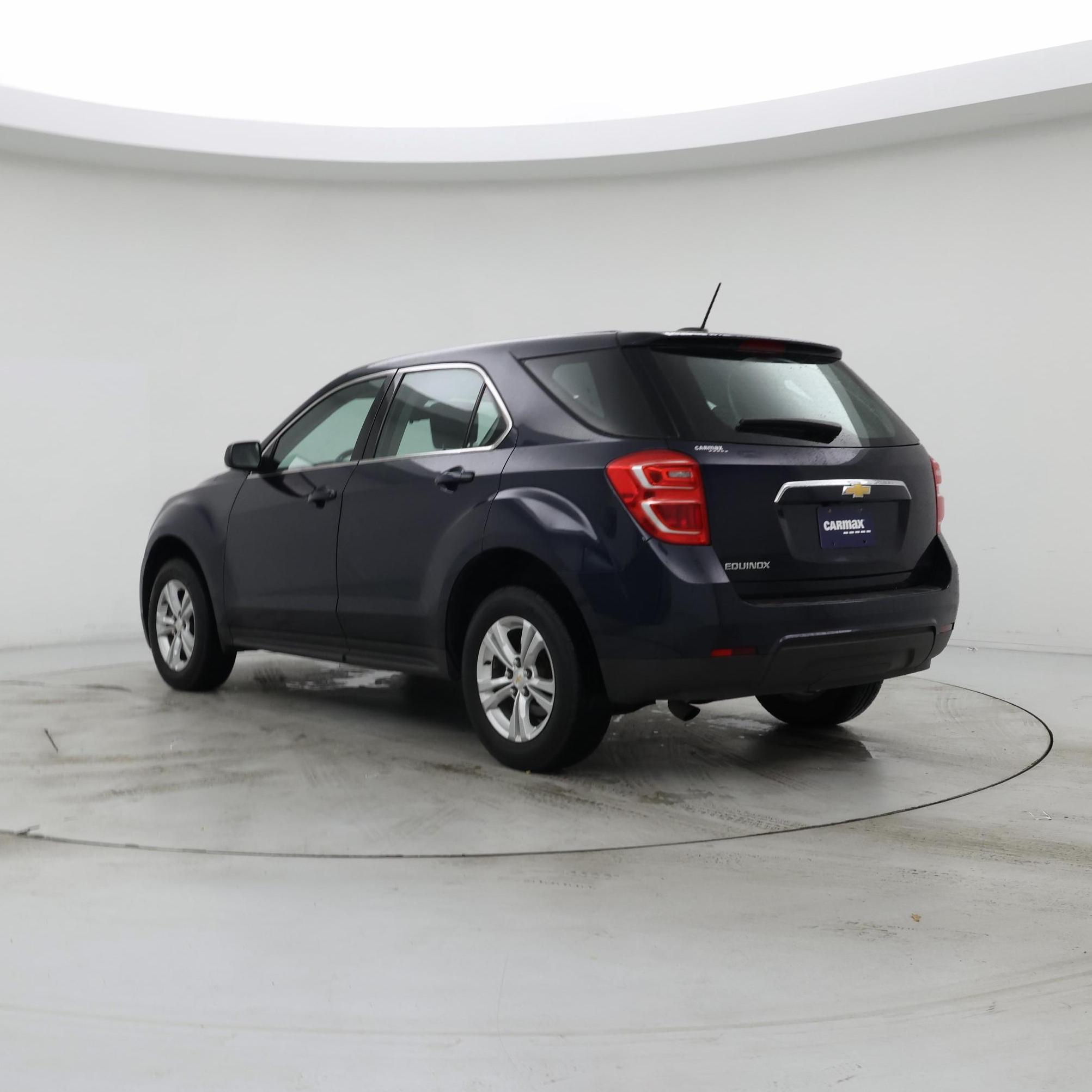 Thumbnail: 2017 Chevrolet Equinox - 2