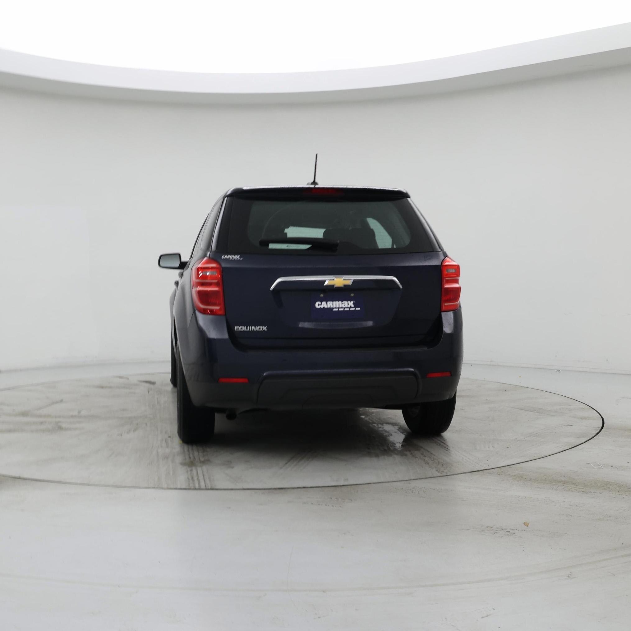 Thumbnail: 2017 Chevrolet Equinox - 6