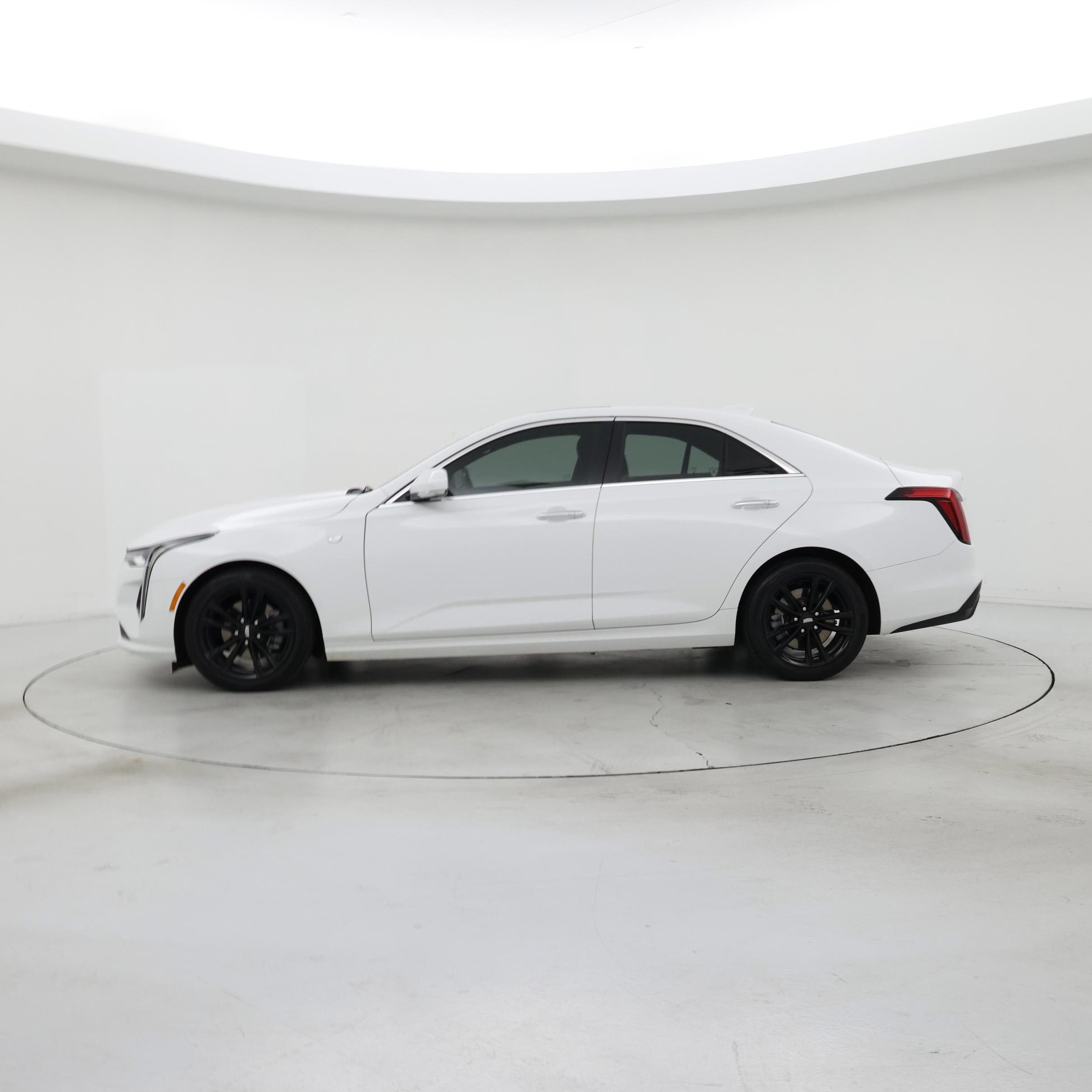 Thumbnail: 2024 Cadillac CT4 - 3