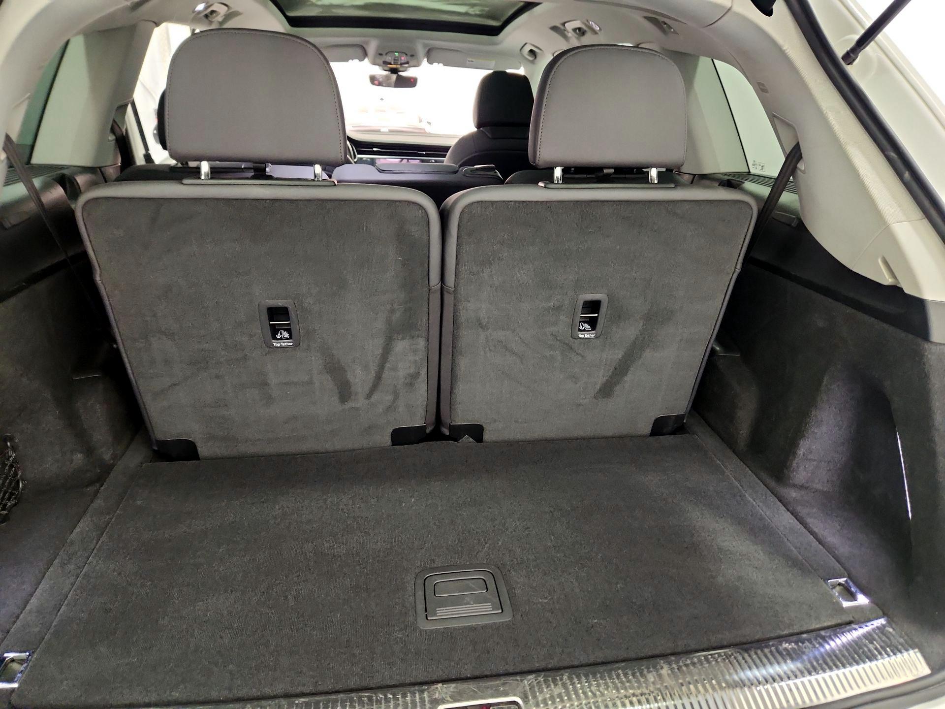 Thumbnail: 2022 Audi Q7 - 20