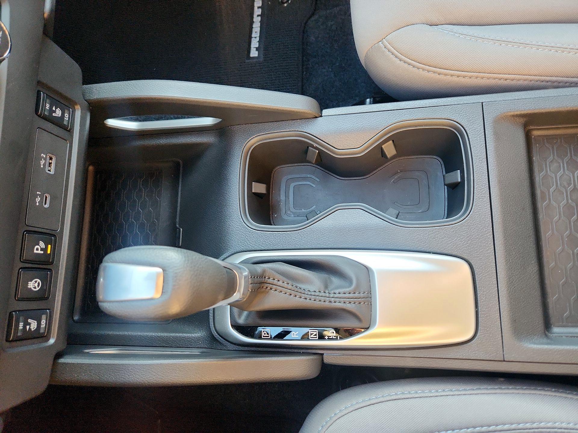 Thumbnail: 2024 Nissan Frontier - 17