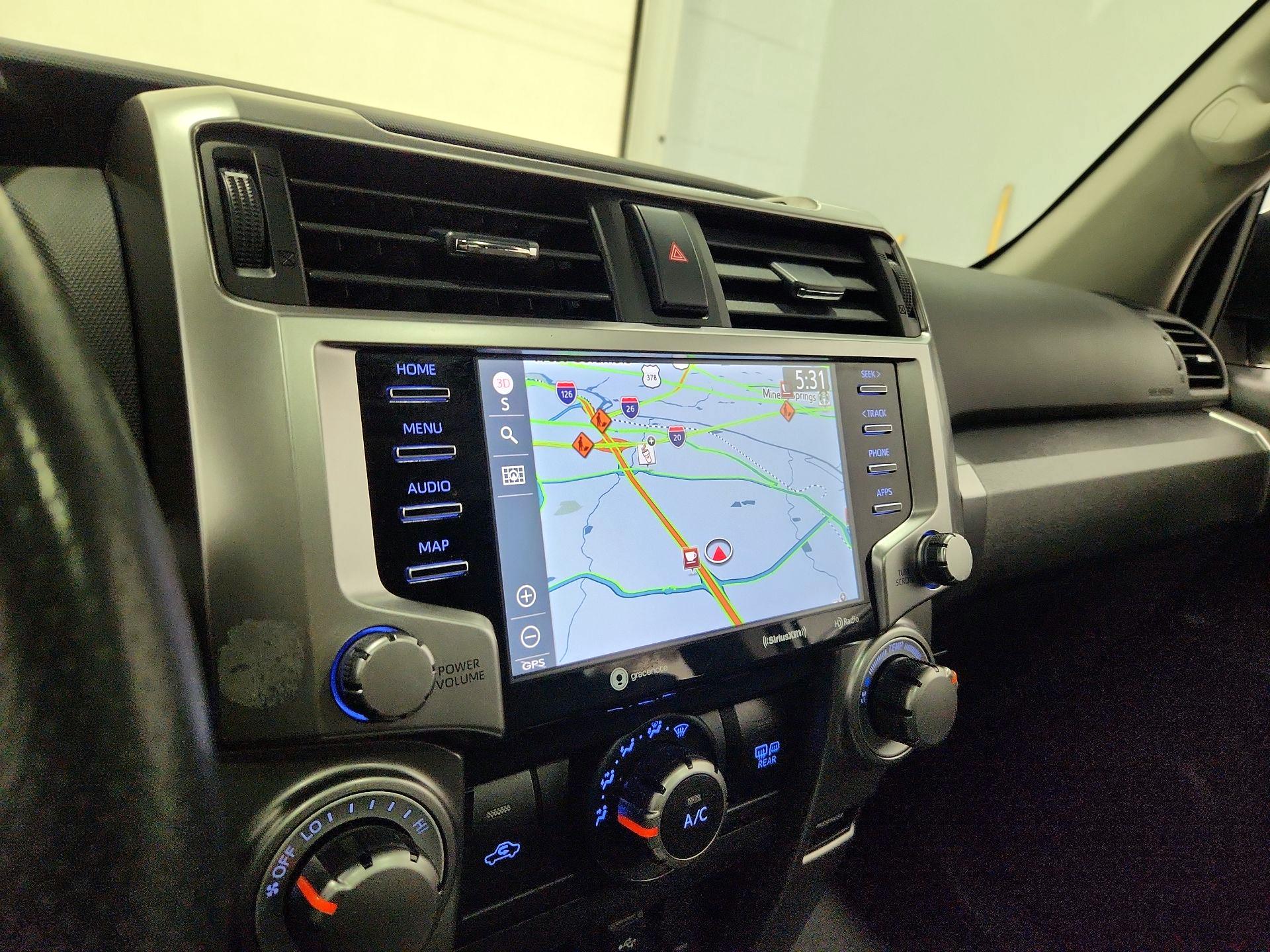 Thumbnail: 2022 Toyota 4Runner - 14