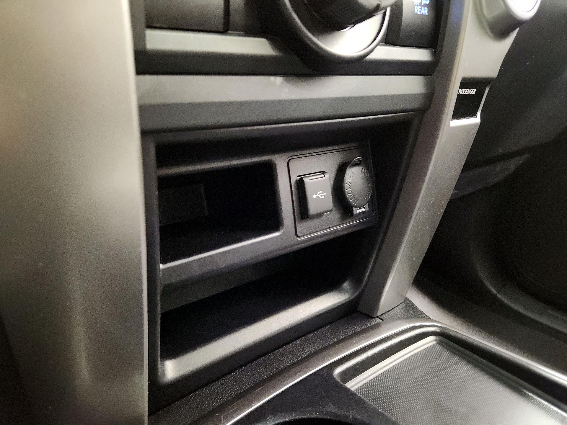 Thumbnail: 2022 Toyota 4Runner - 19