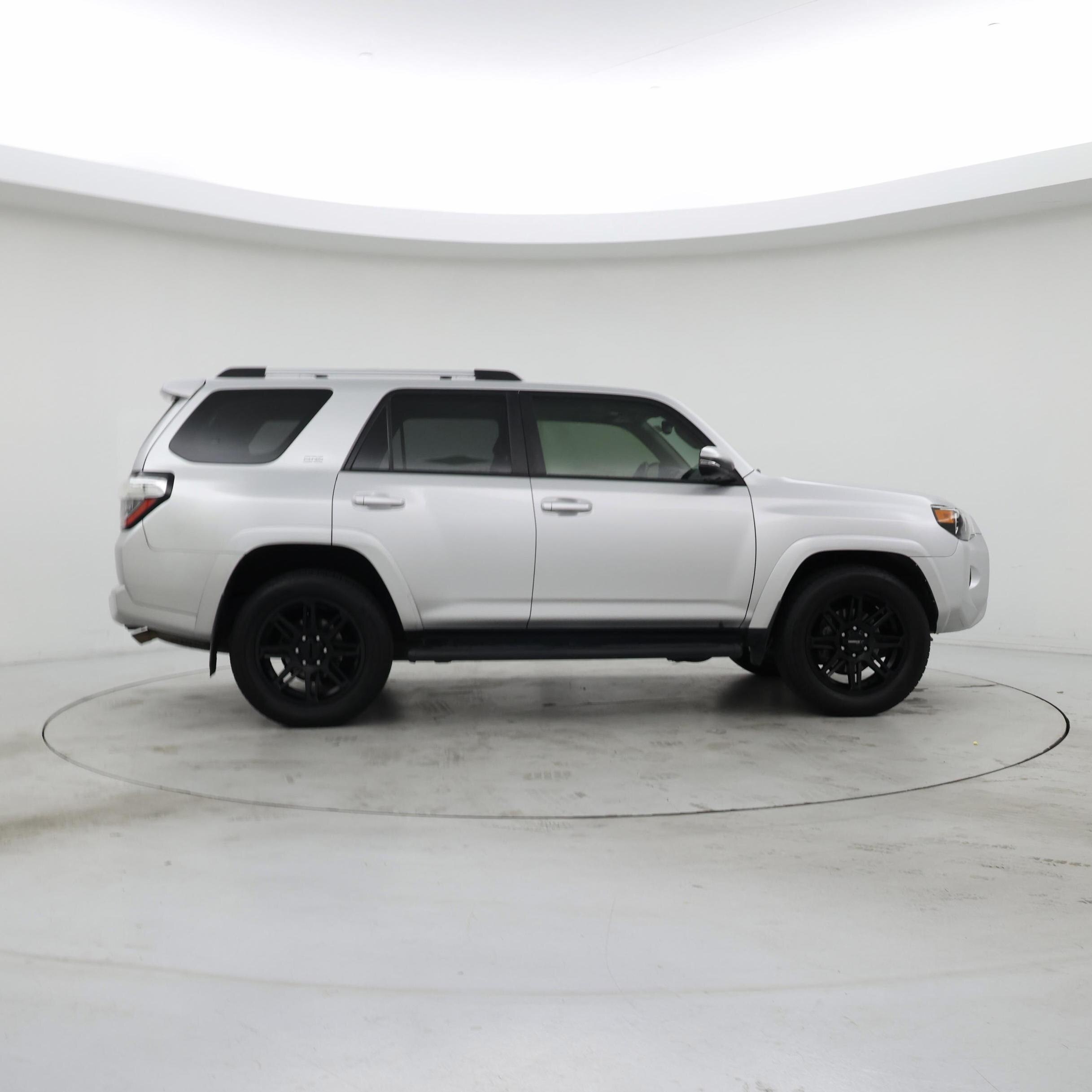 Thumbnail: 2022 Toyota 4Runner - 7