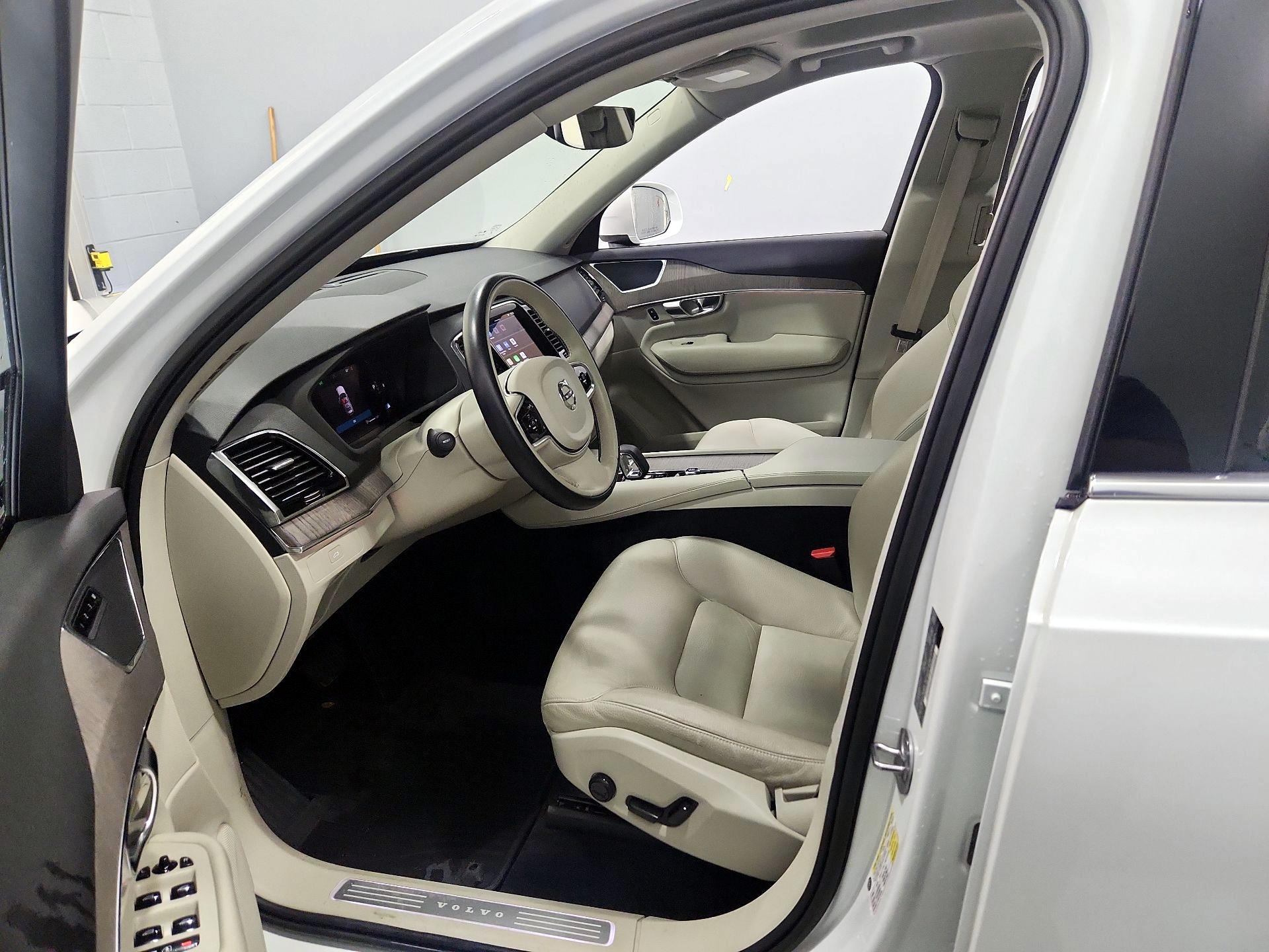 Thumbnail: 2023 Volvo XC90 - 11