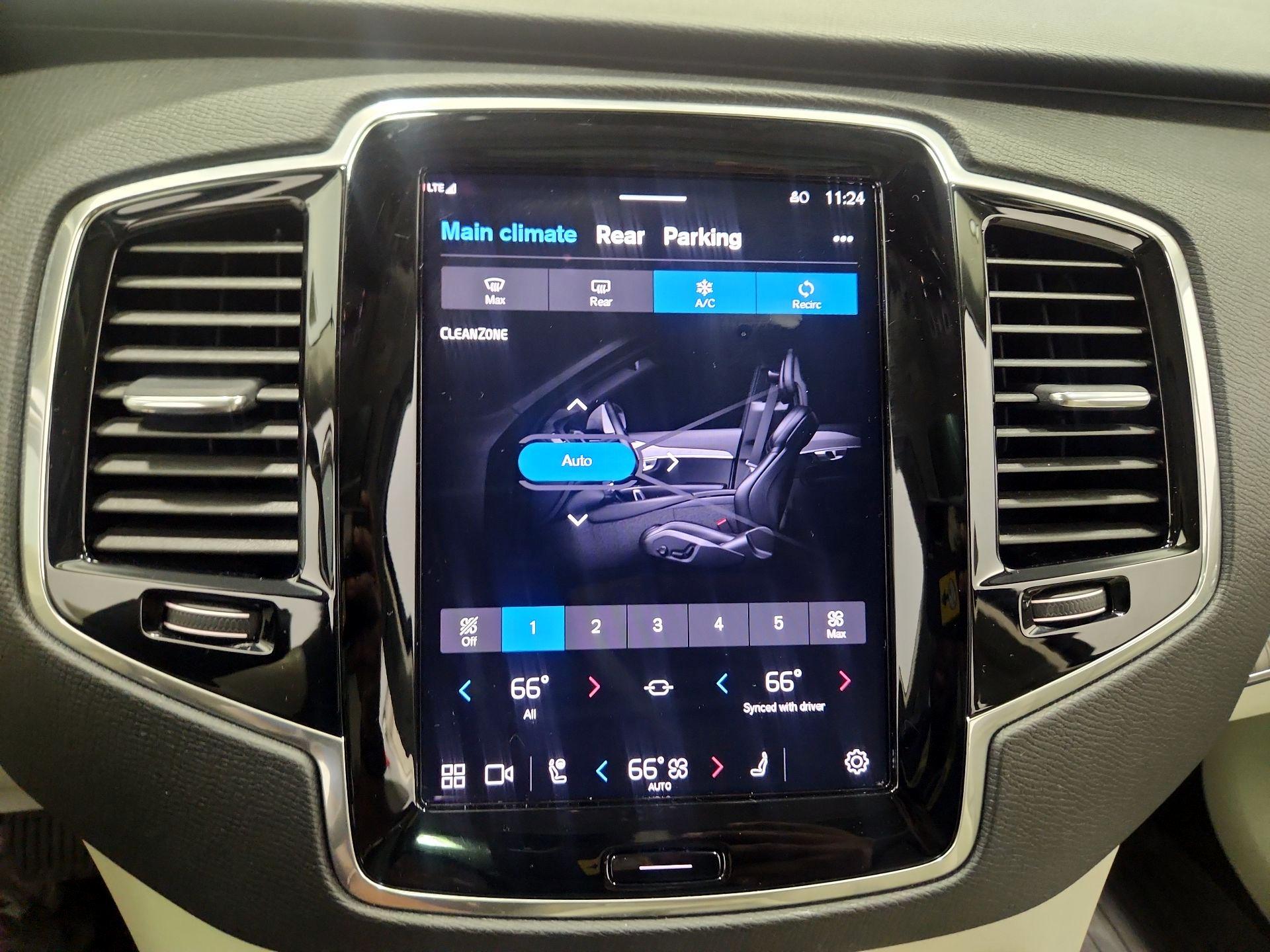 Thumbnail: 2023 Volvo XC90 - 16