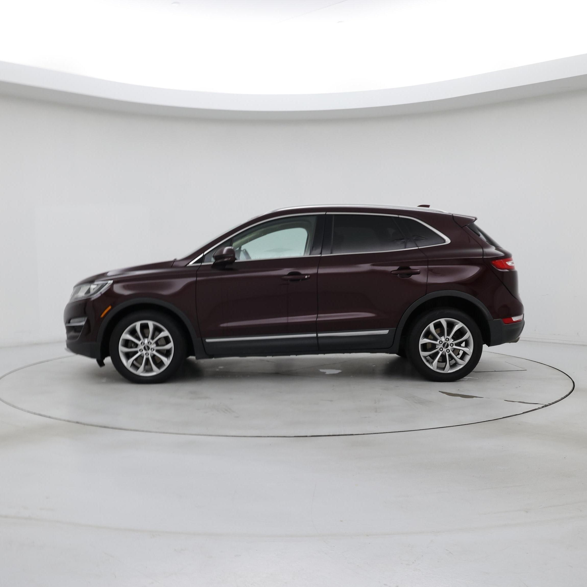 Thumbnail: 2016 Lincoln MKC - 3