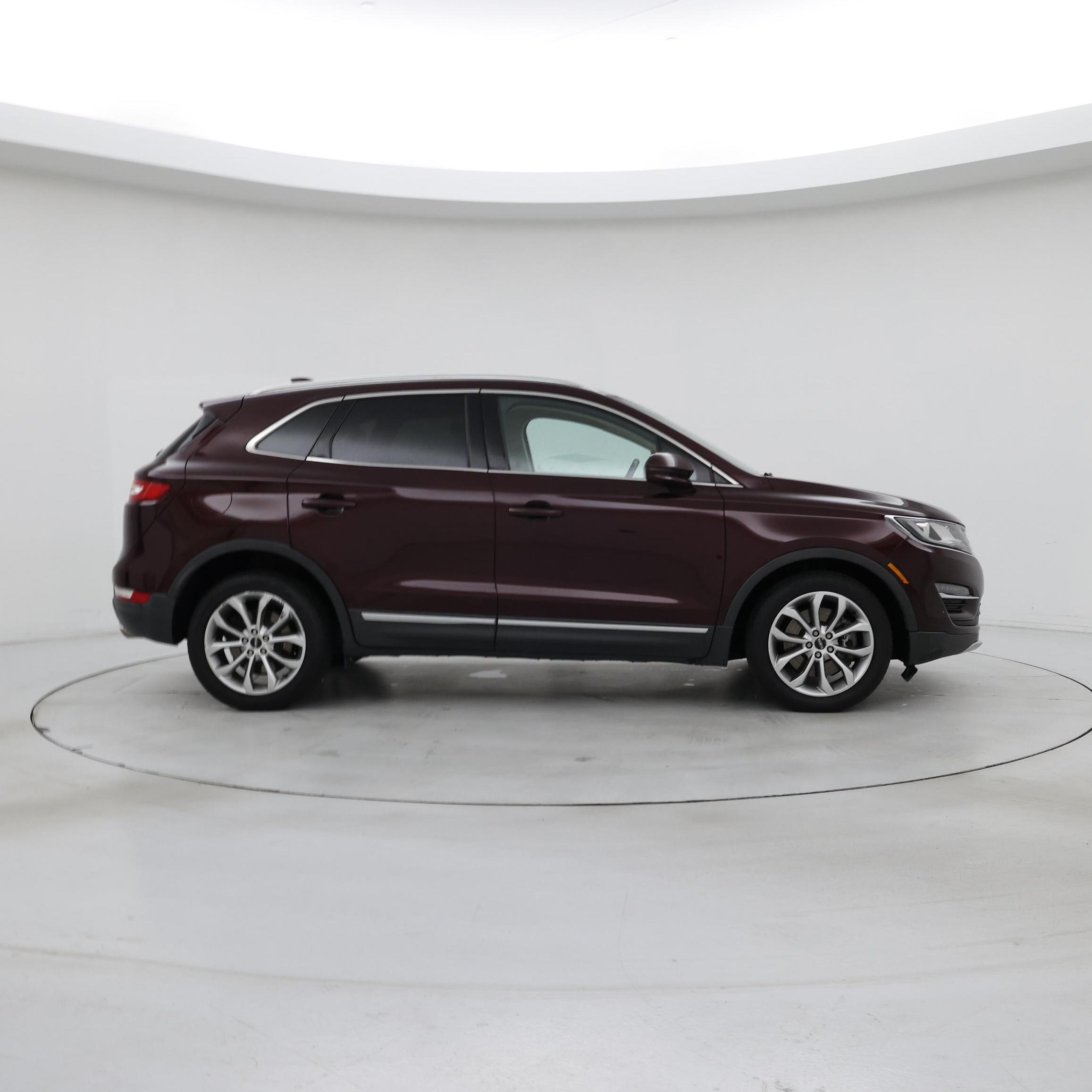 Thumbnail: 2016 Lincoln MKC - 7