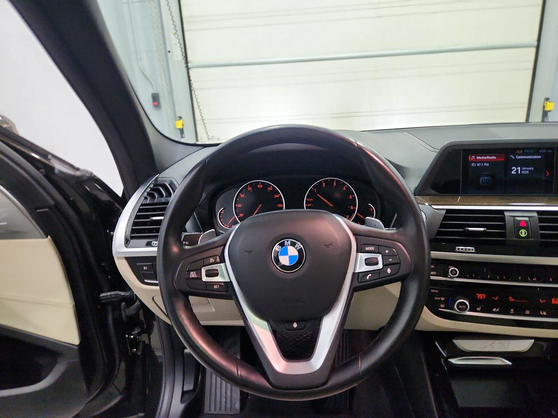 Thumbnail: 2018 BMW X3 - 10