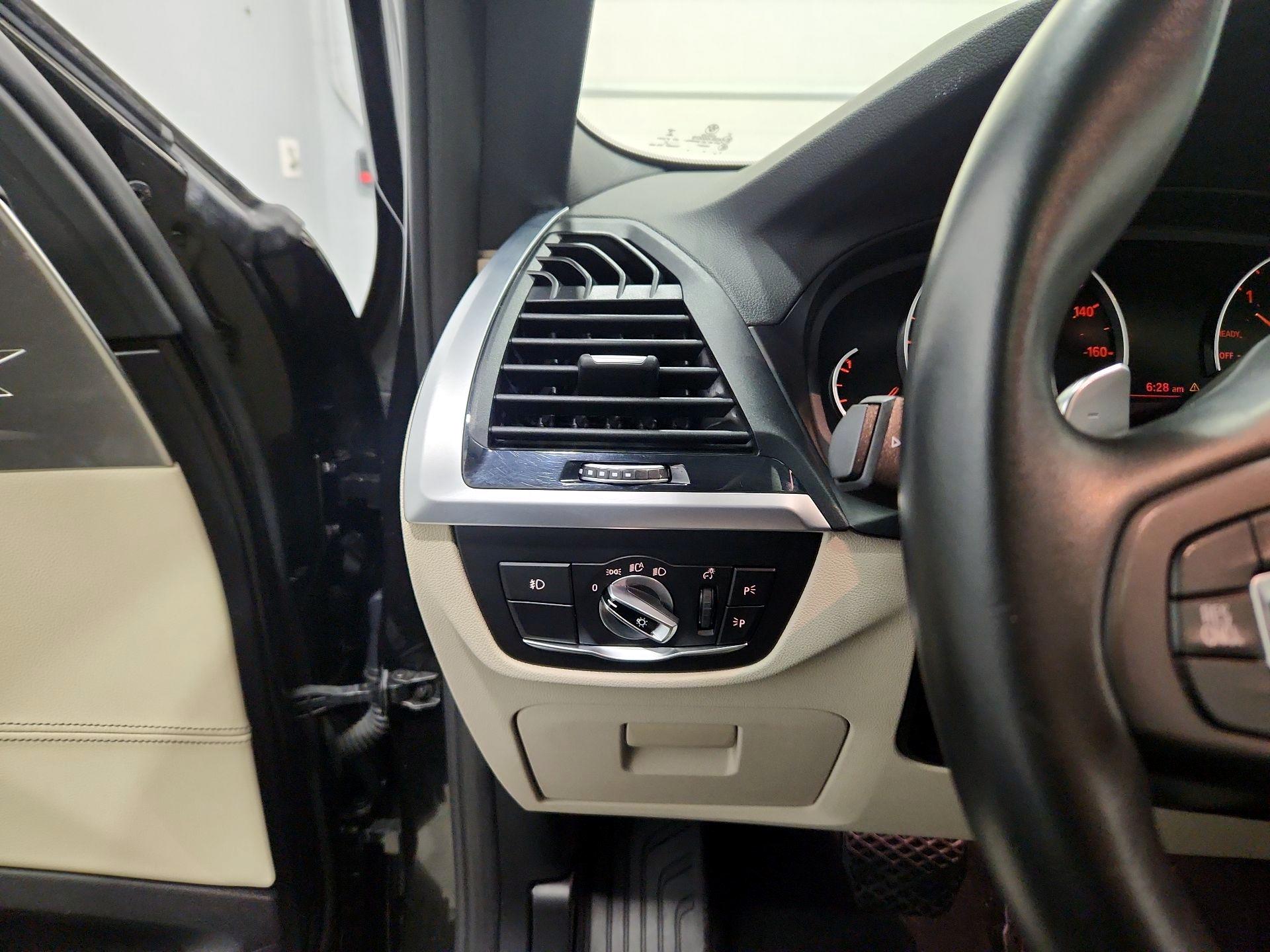 Thumbnail: 2018 BMW X3 - 13