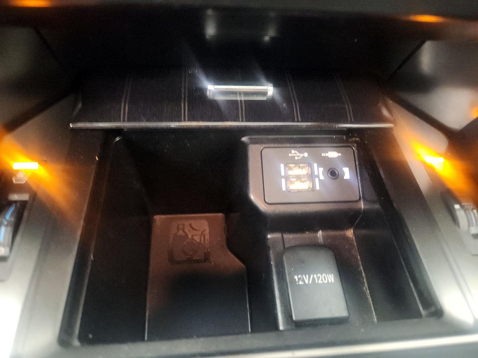 Thumbnail: 2022 Lexus GX - 19