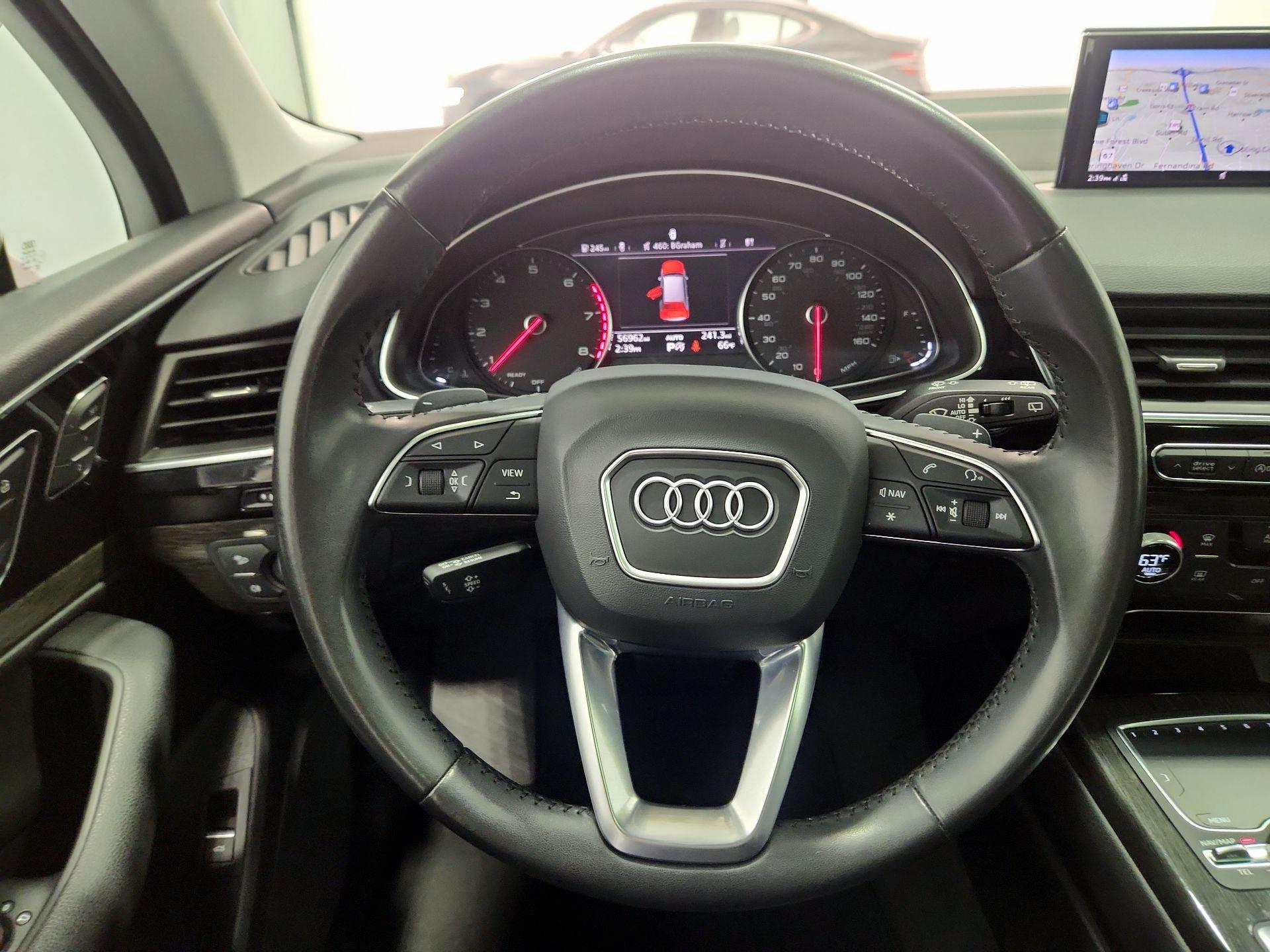 Thumbnail: 2019 Audi Q7 - 10