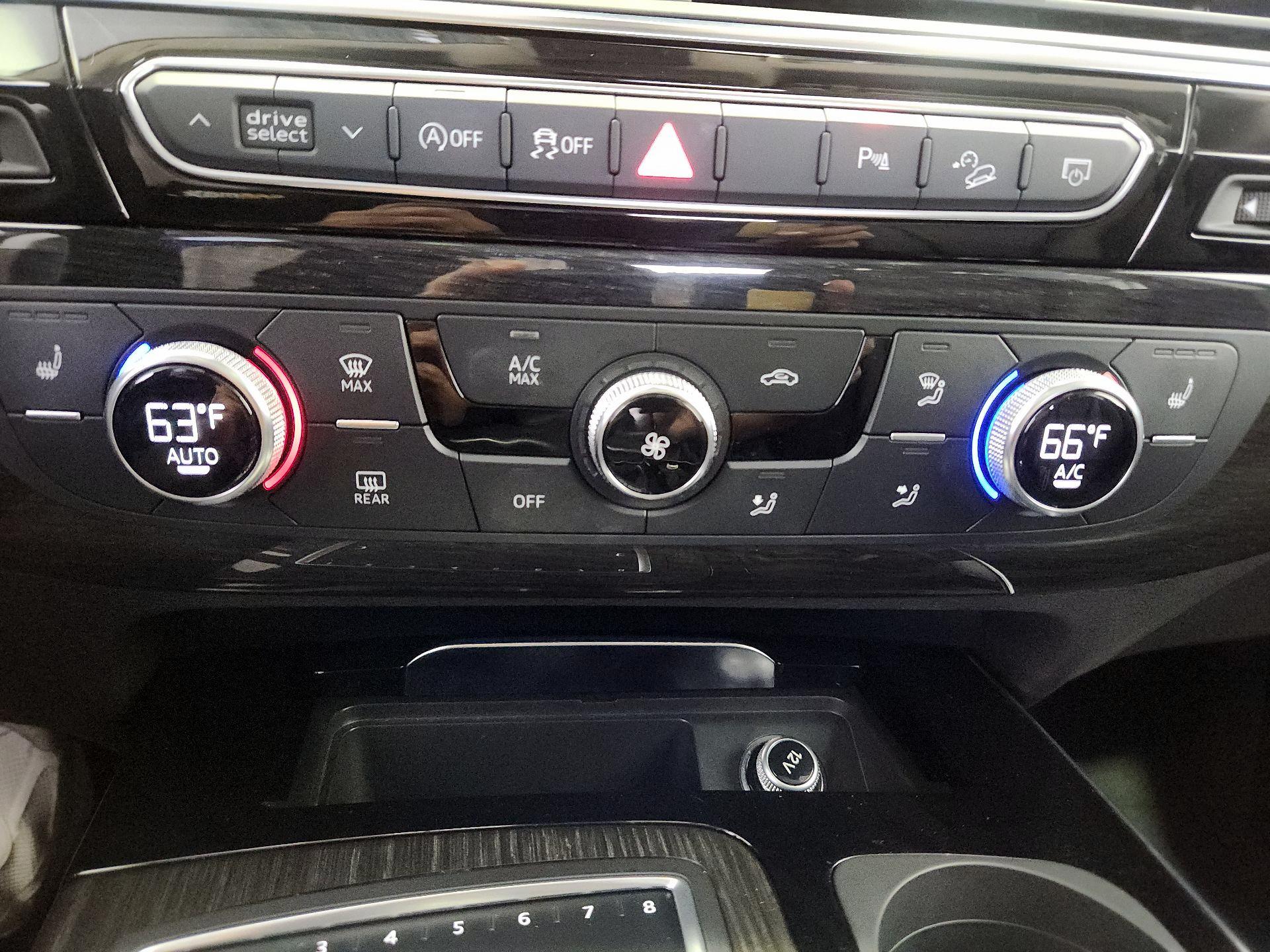 Thumbnail: 2019 Audi Q7 - 17